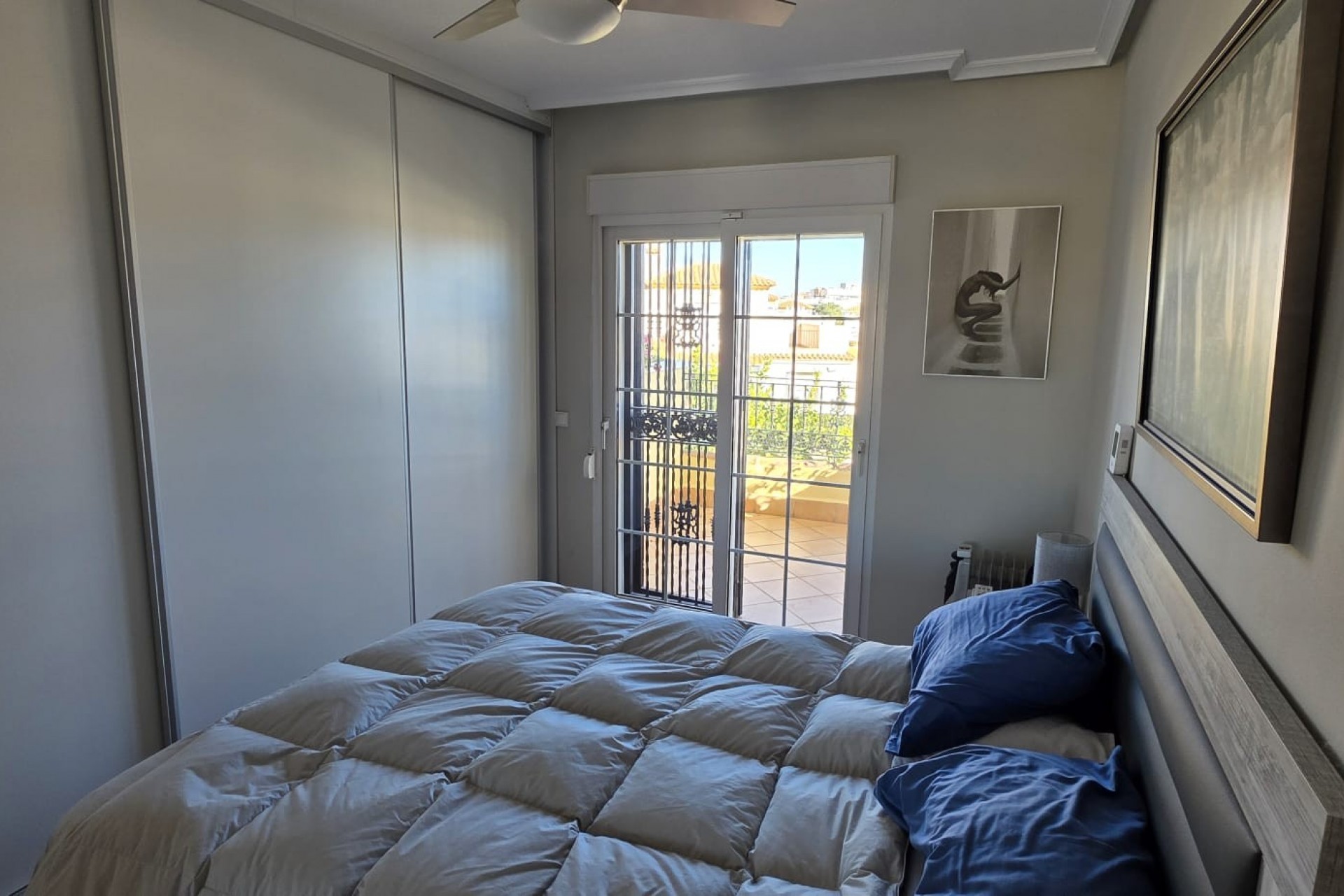 Resale - Villa -
Orihuela Costa - Los Dolses