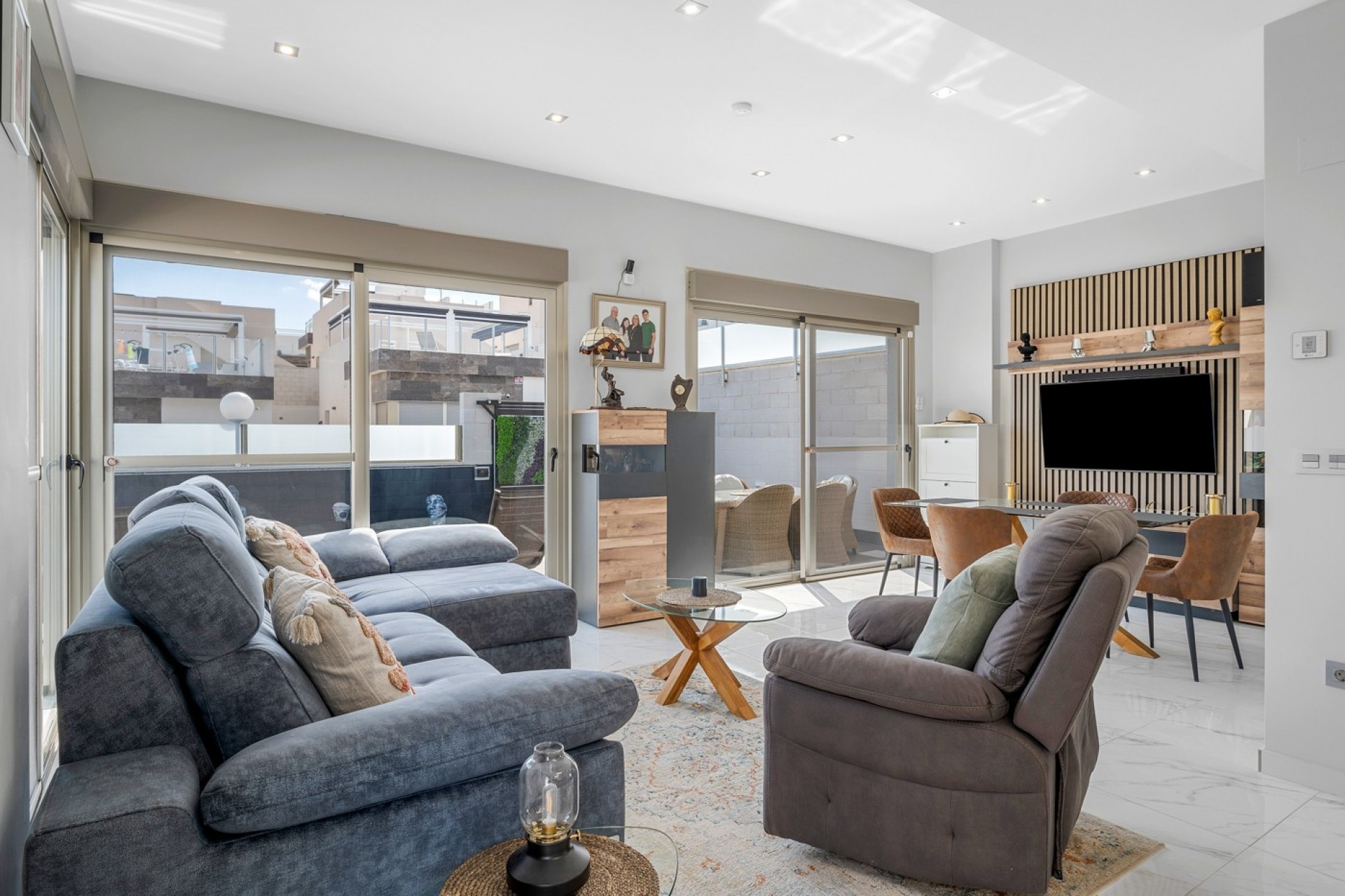 Resale - Villa -
Orihuela Costa* - Villamartin*