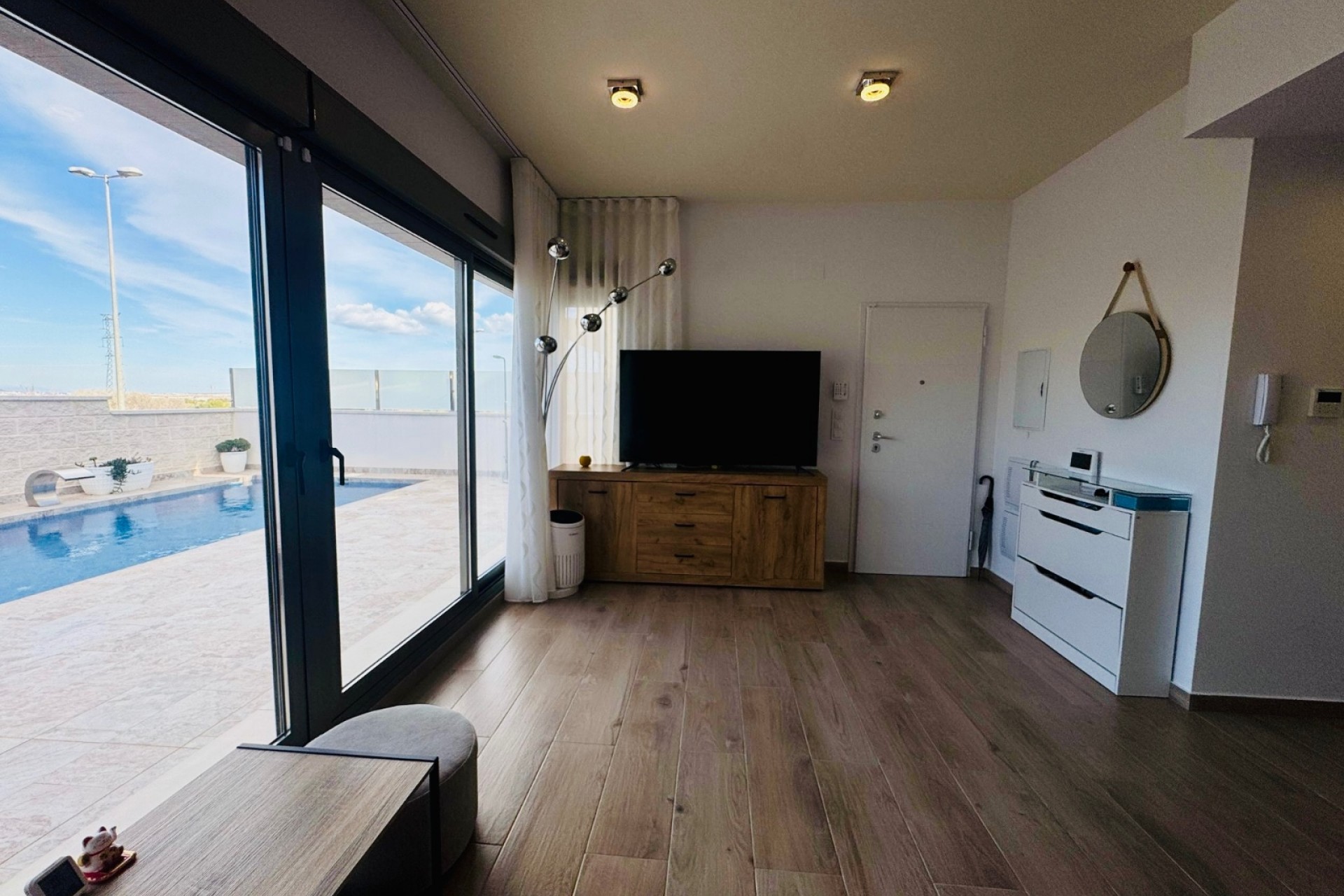 Resale - Villa -
Orihuela Costa - Villamartín