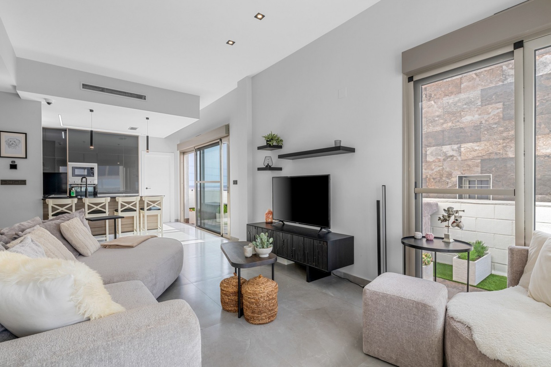 Resale - Villa -
Orihuela Costa - Villamartín
