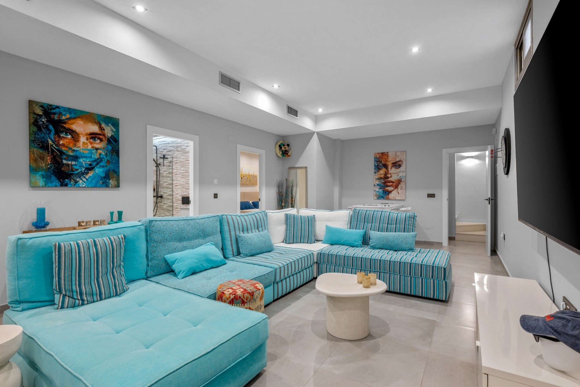 Resale - Villa -
Orihuela Costa - Villamartín