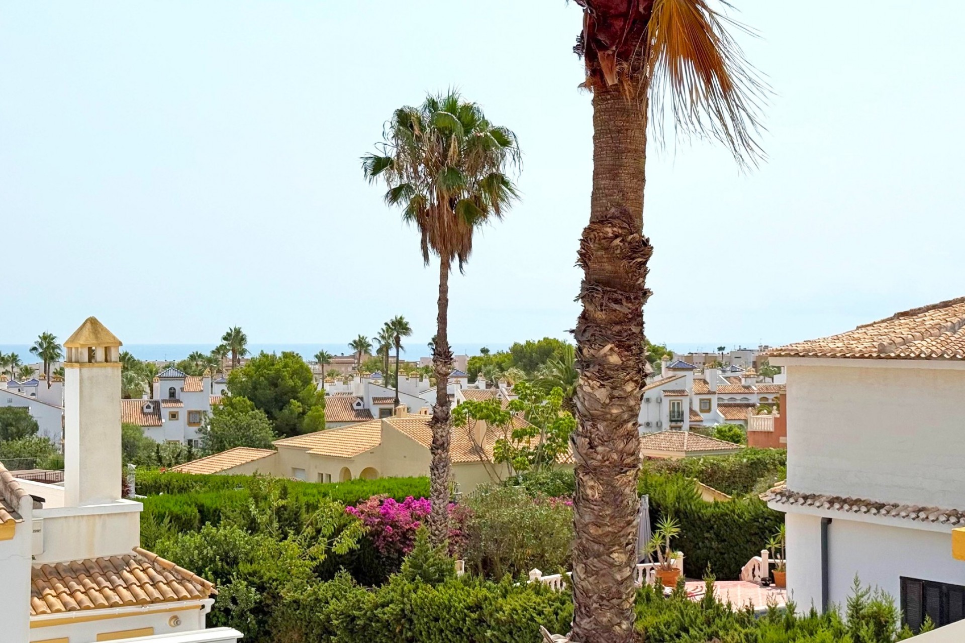 Resale - Villa -
Orihuela Costa - Villamartín
