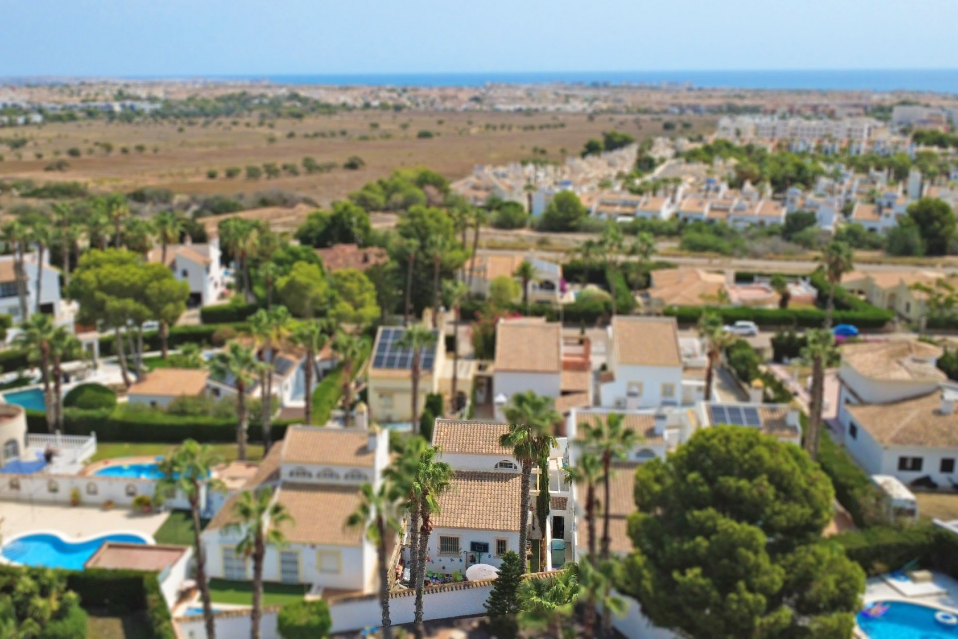 Resale - Villa -
Orihuela Costa - Villamartín