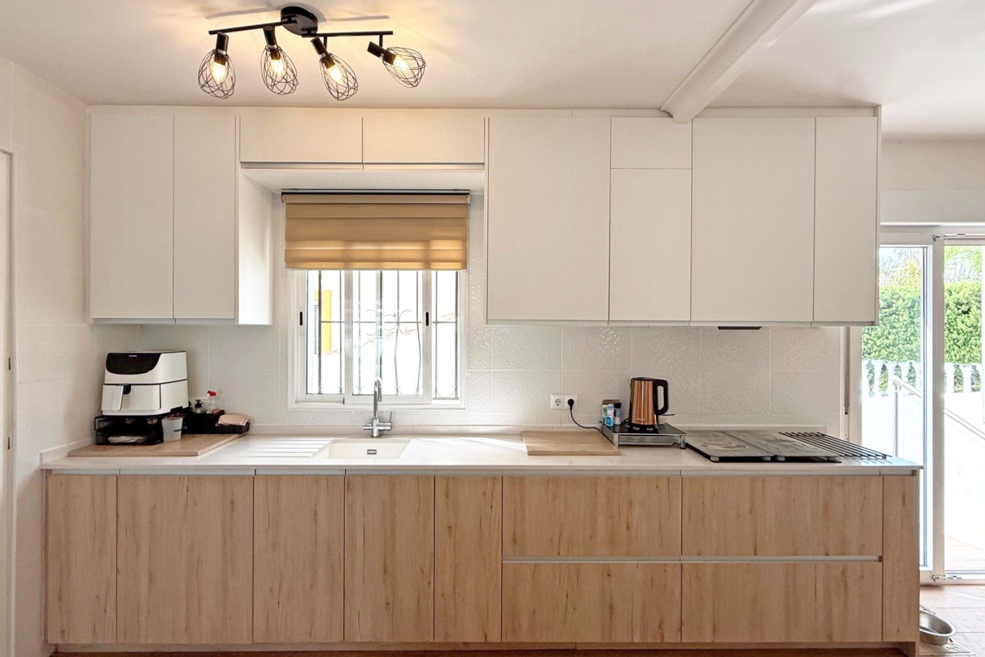 Resale - Villa -
Orihuela Costa - Villamartín