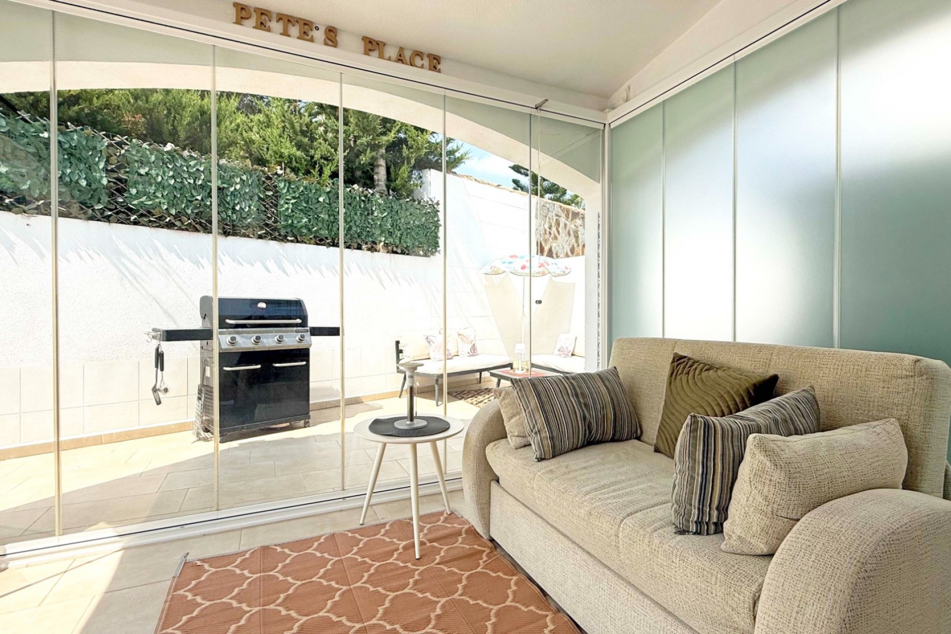 Resale - Villa -
Orihuela Costa - Villamartín