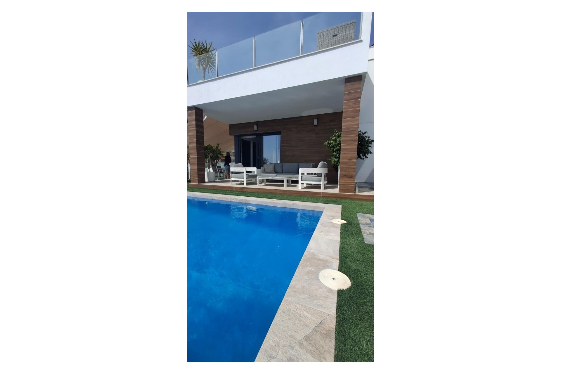 Resale - Villa -
Orihuela - Entre Naranjos Vistabella Golf
