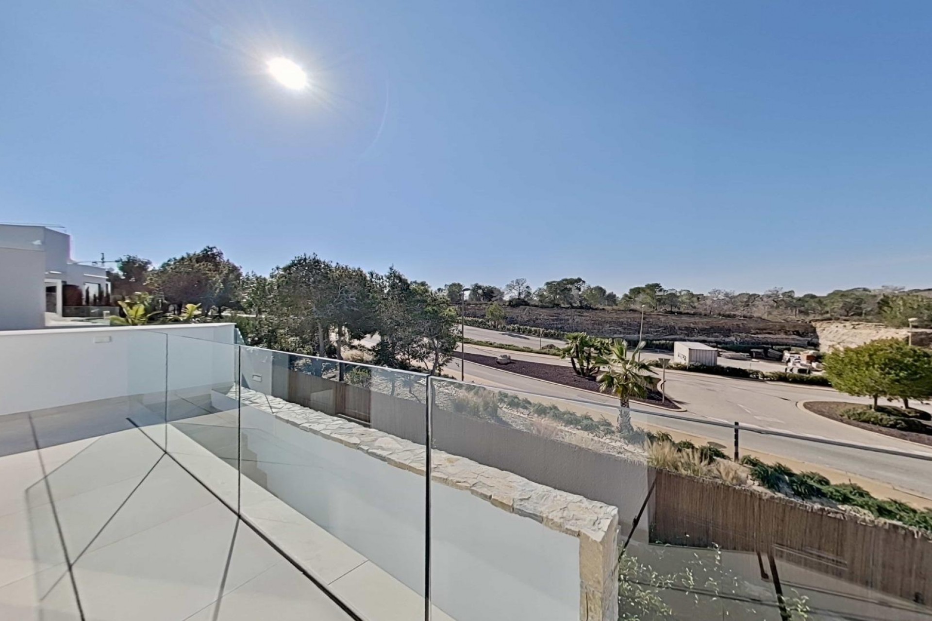 Resale - Villa -
Orihuela - Las Colinas Golf