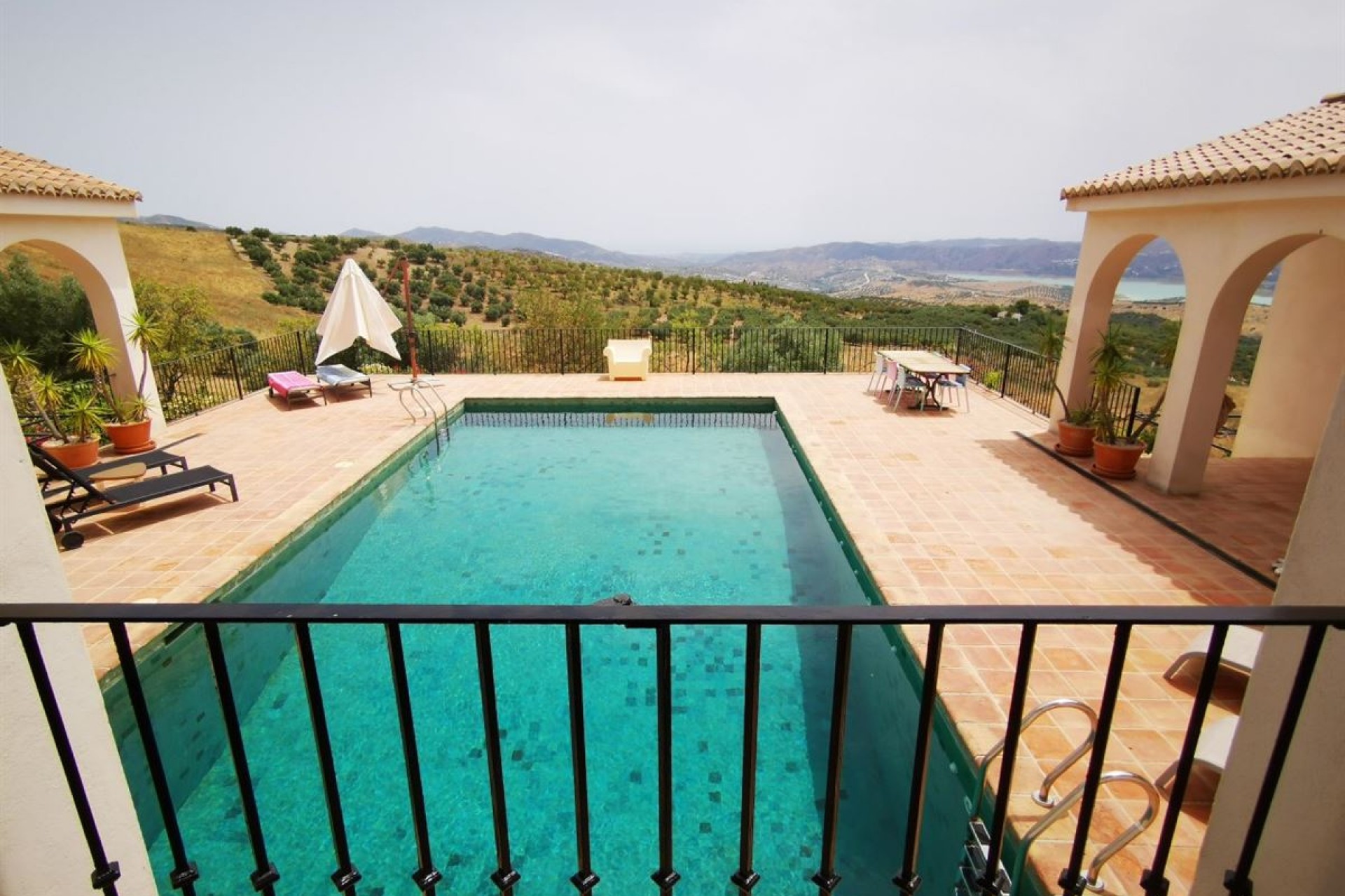 Resale - Villa -
Periana - Inland