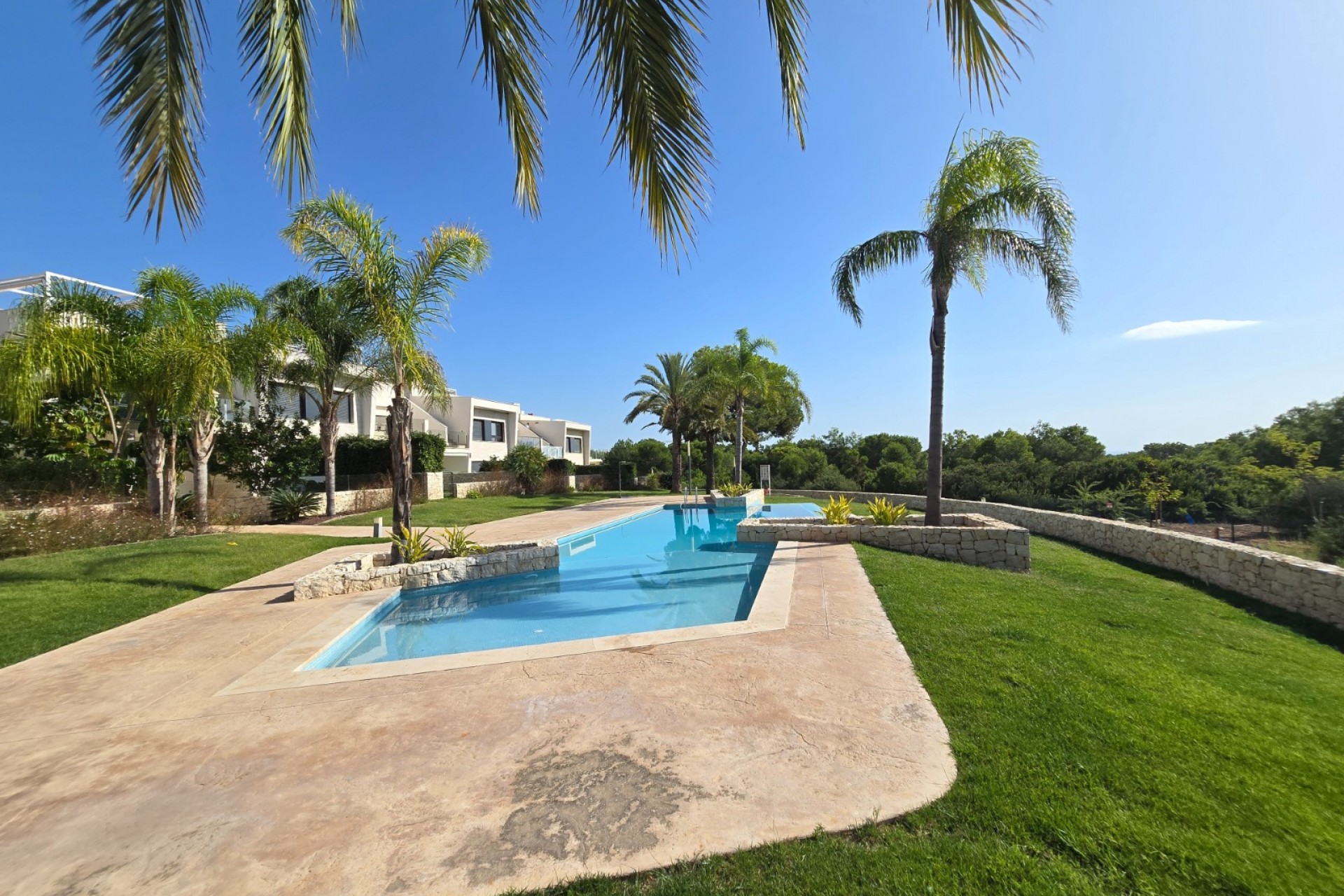 Resale - Villa -
Pilar de la Horadada - Lo Romero Golf