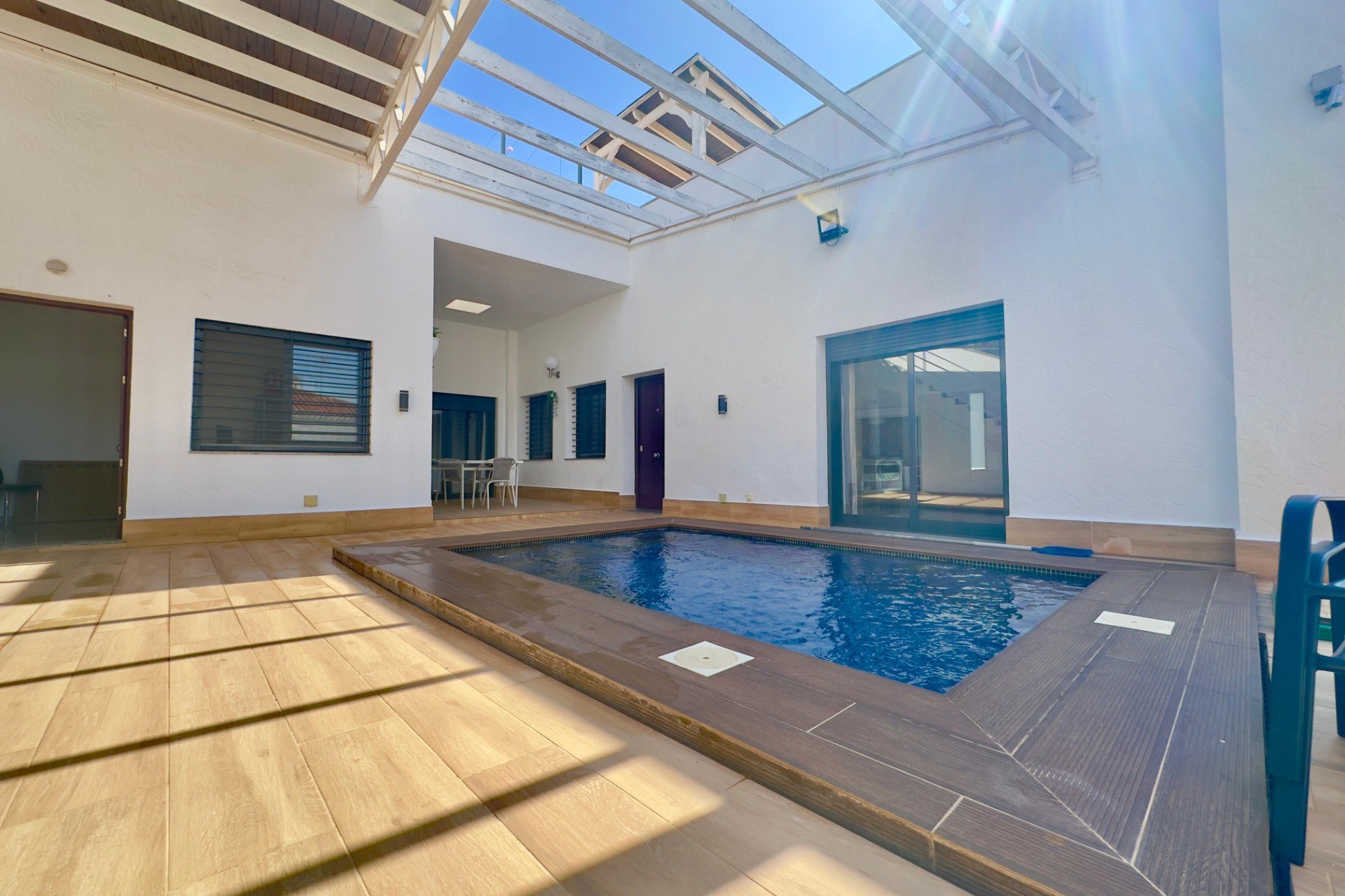 Resale - Villa -
Pilar de la Horadada - Torre de la Horadada