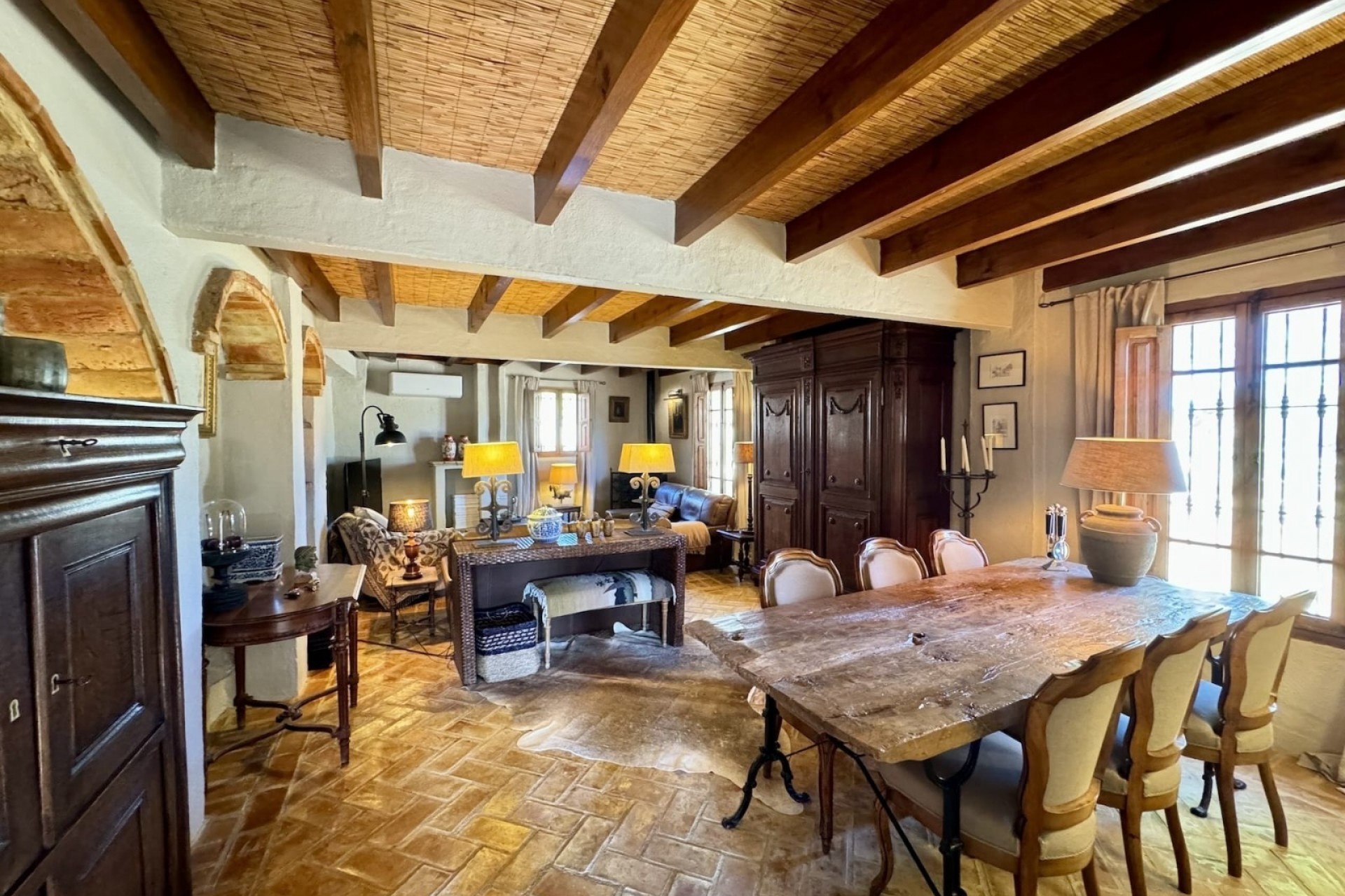 Resale - Villa -
Relleu