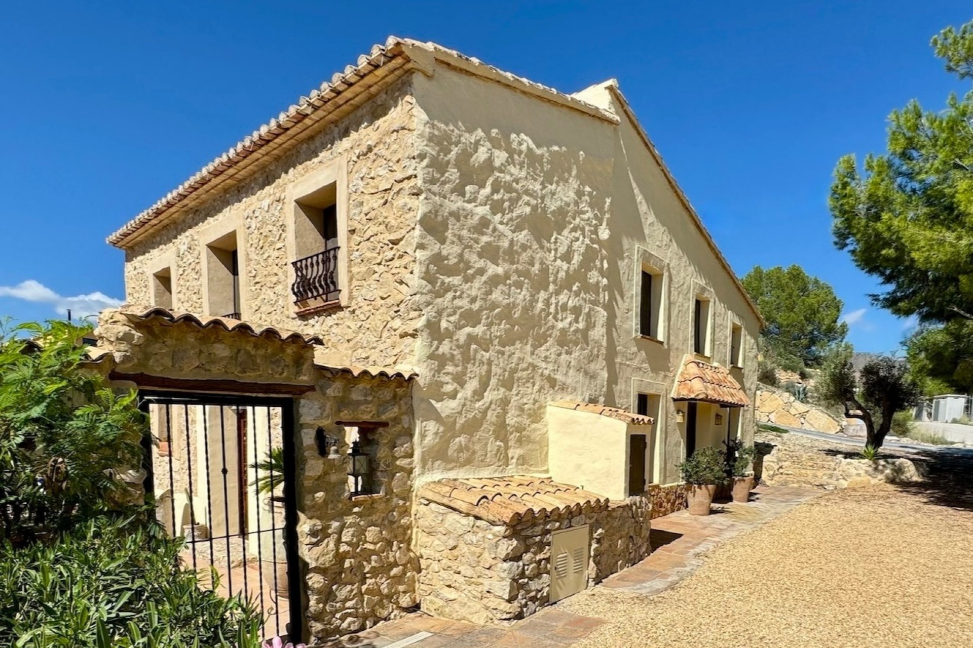 Resale - Villa -
Relleu