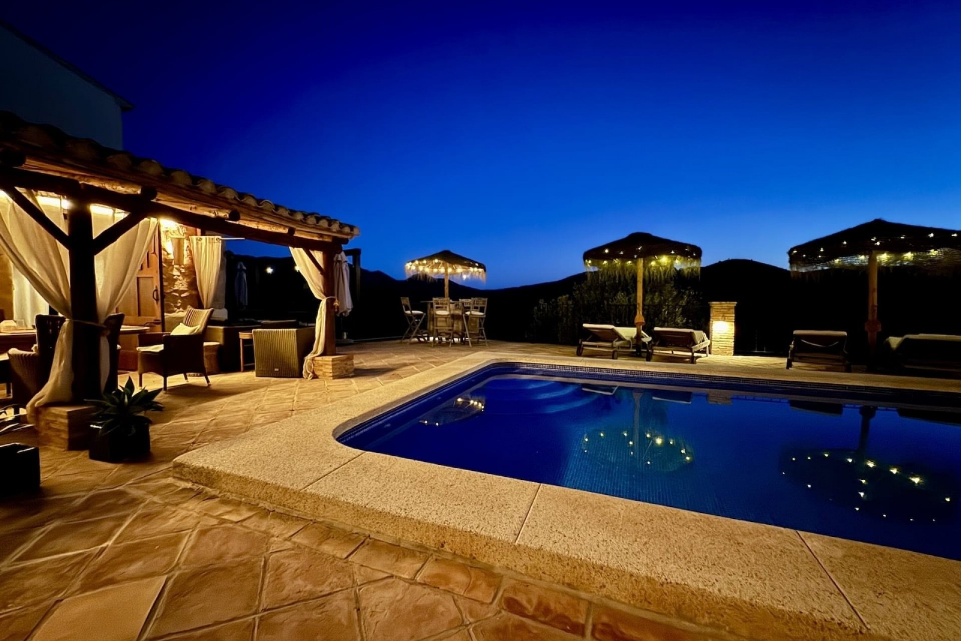 Resale - Villa -
Relleu