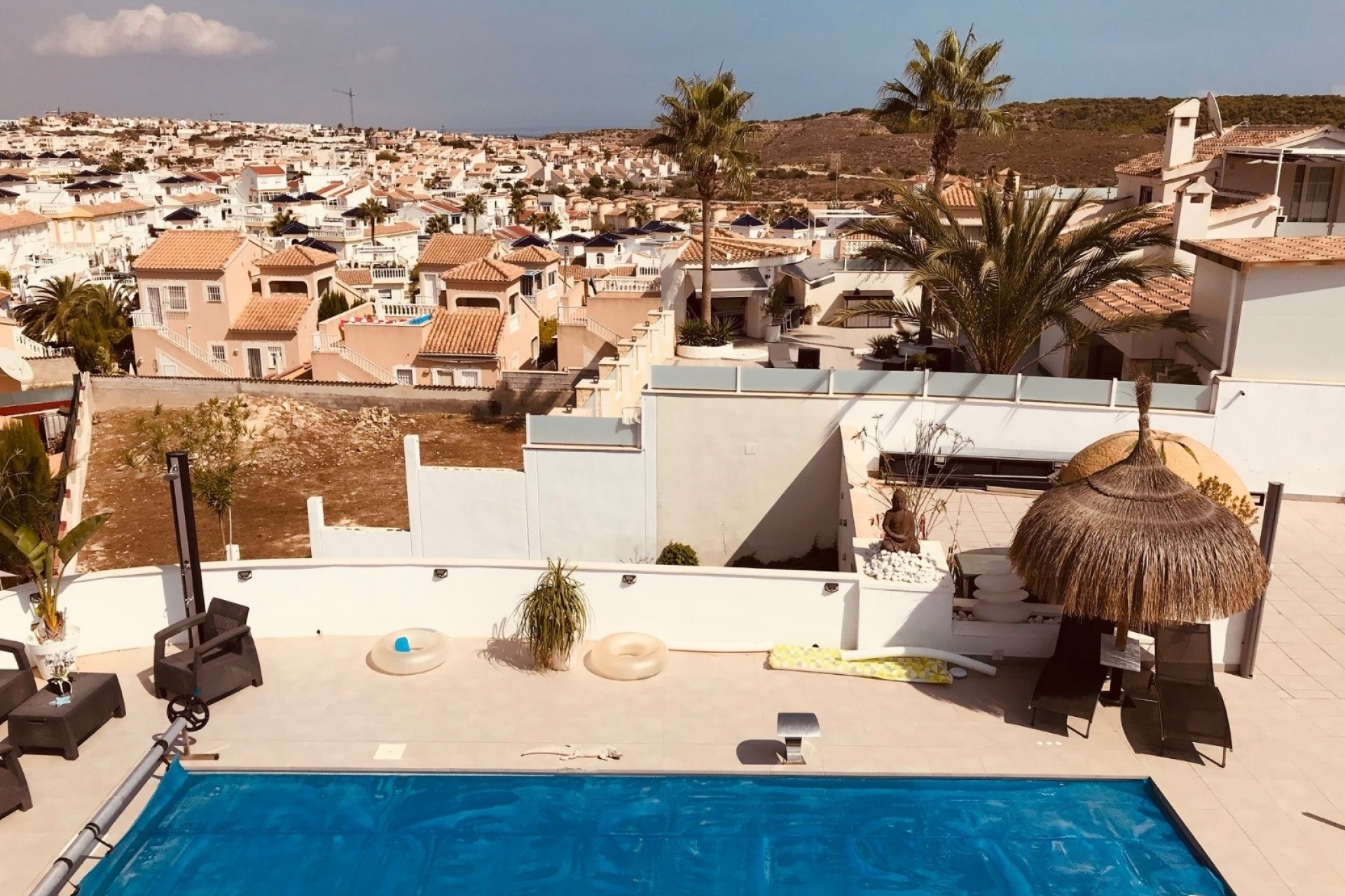 Resale - Villa -
Rojales - Ciudad Quesada