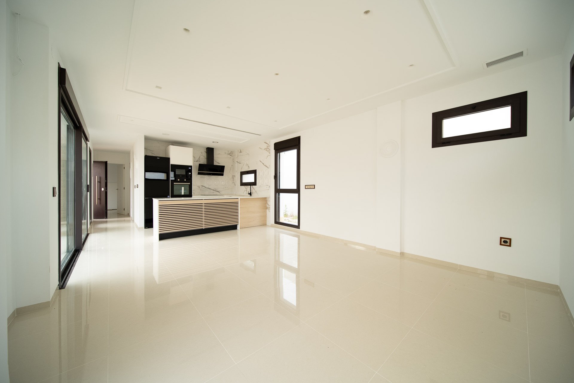 Resale - Villa -
Rojales