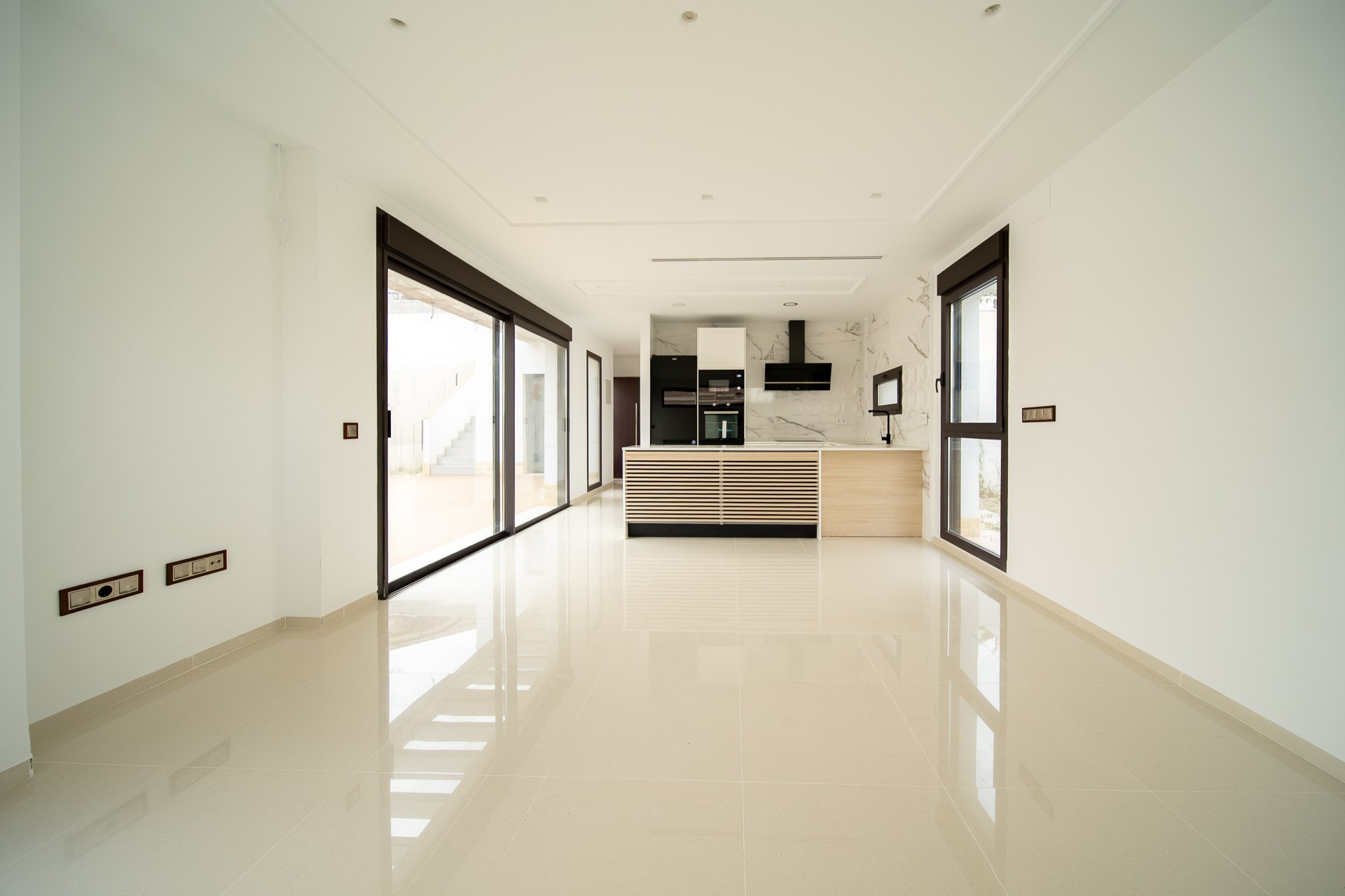 Resale - Villa -
Rojales