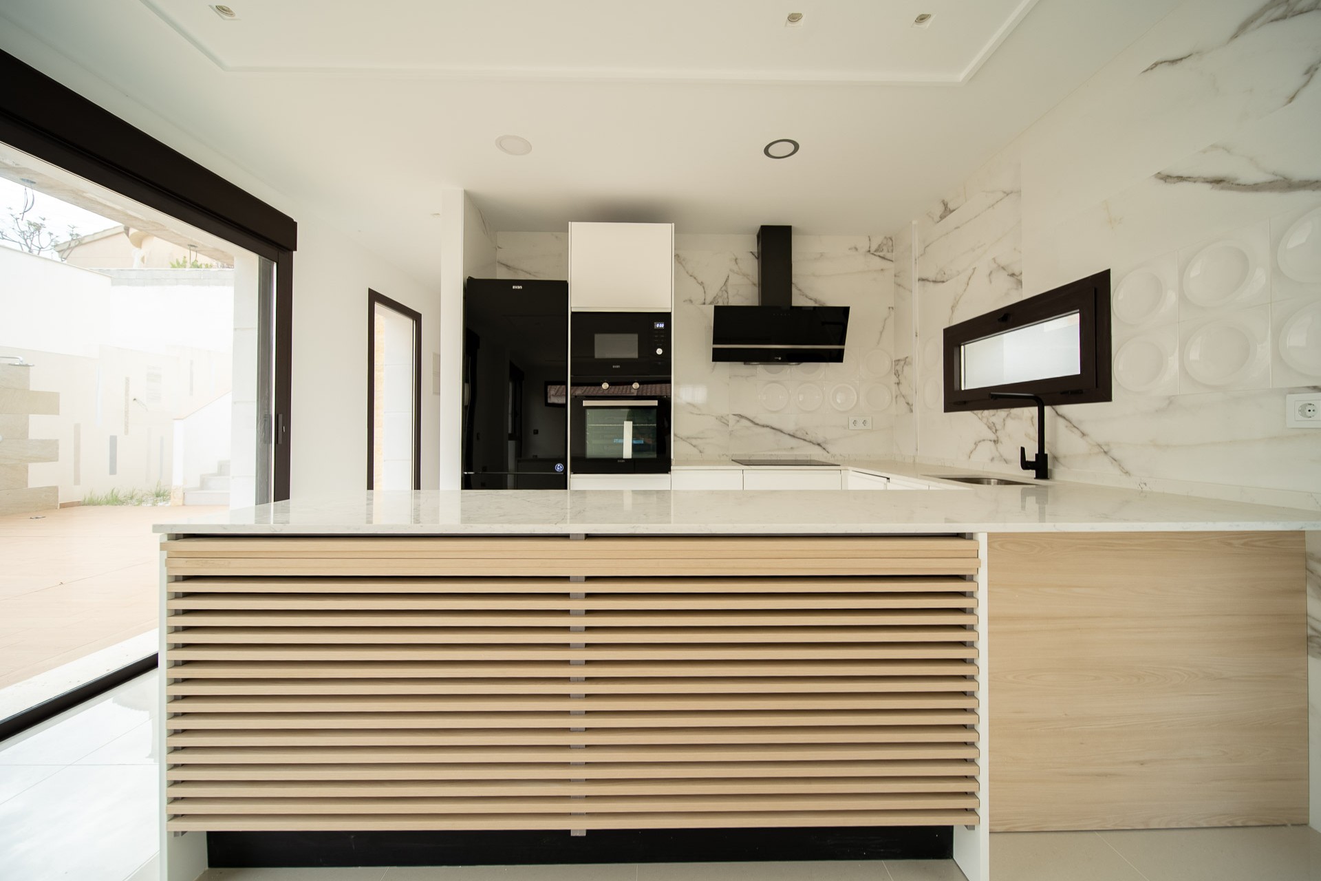 Resale - Villa -
Rojales