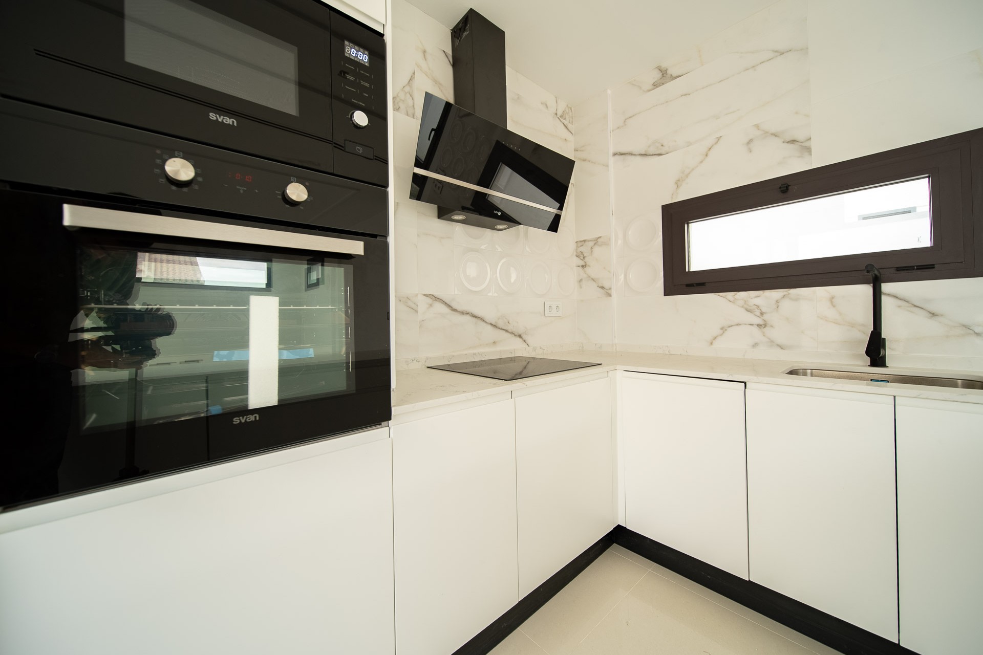 Resale - Villa -
Rojales