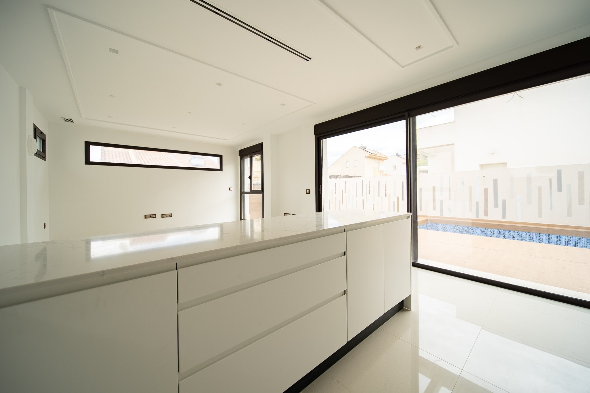 Resale - Villa -
Rojales