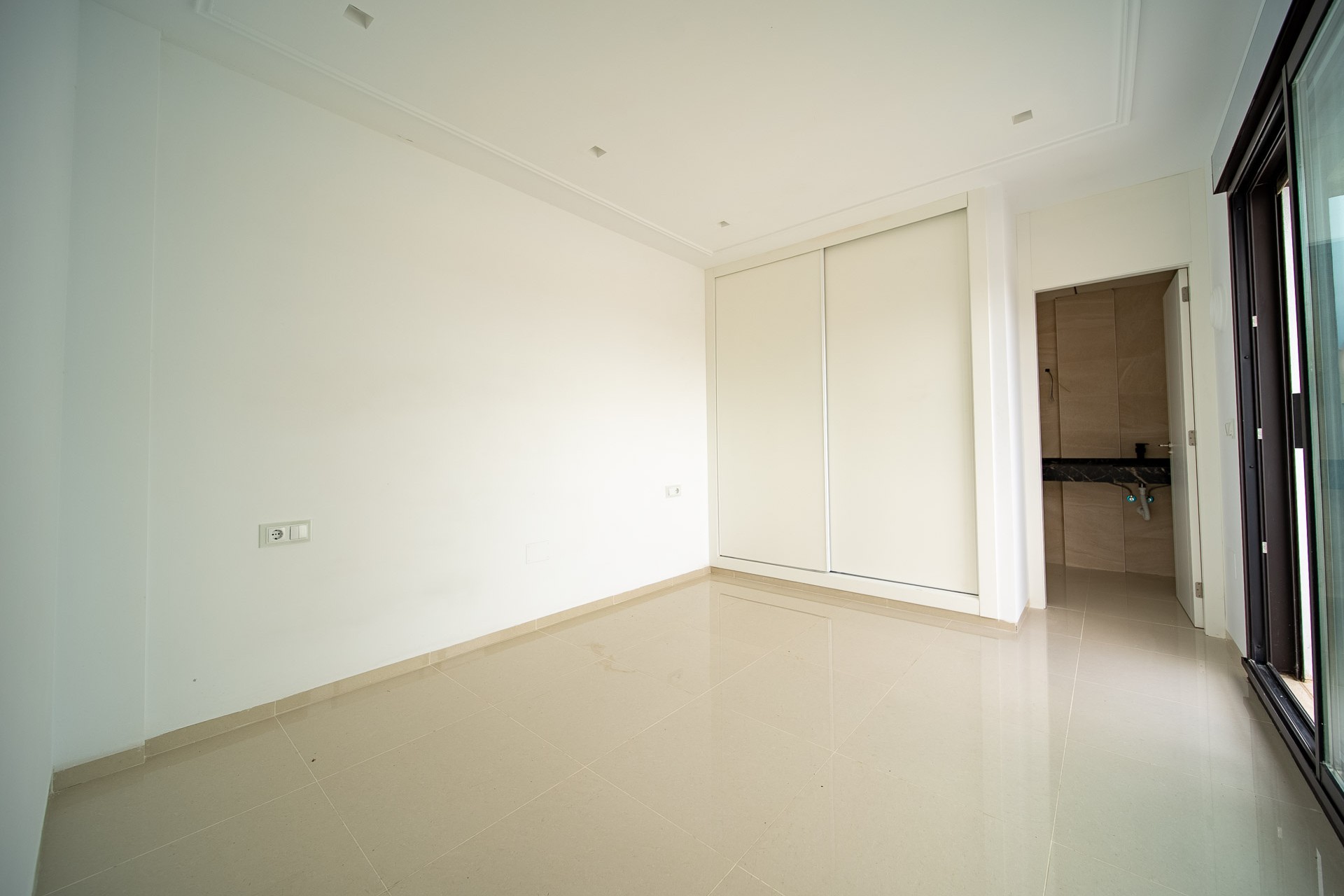 Resale - Villa -
Rojales