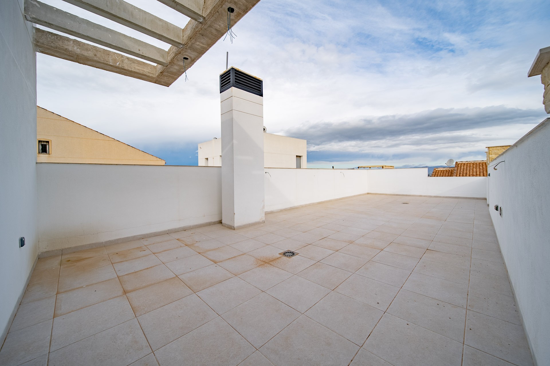 Resale - Villa -
Rojales