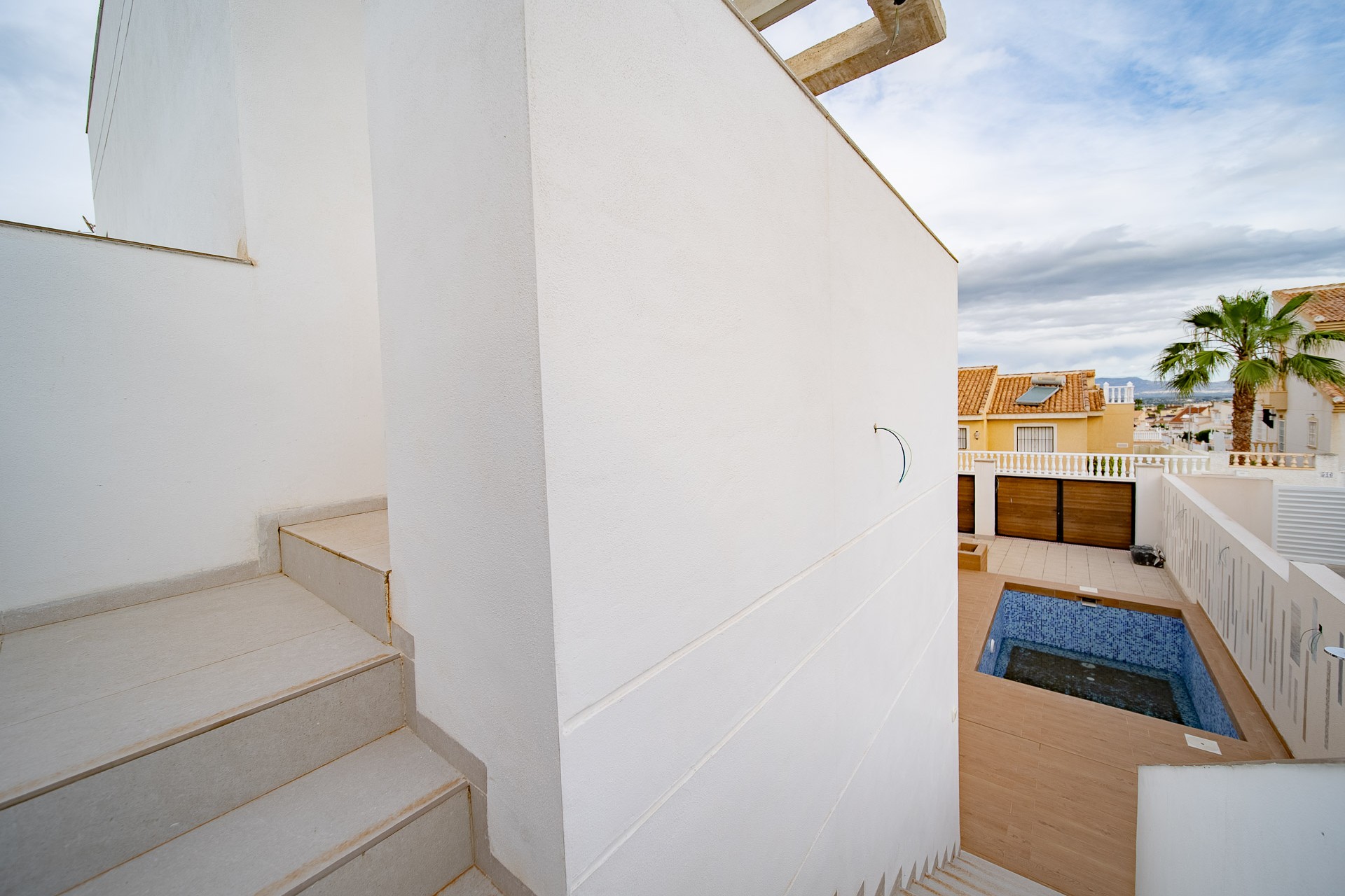 Resale - Villa -
Rojales