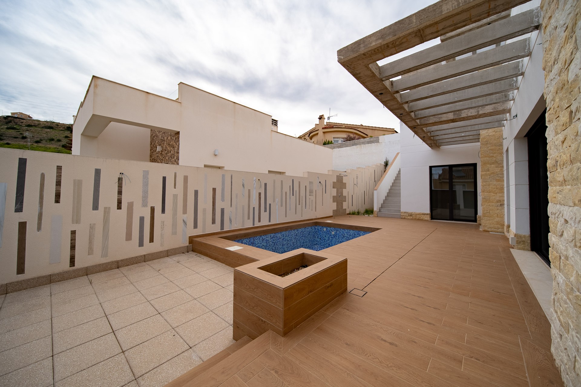 Resale - Villa -
Rojales