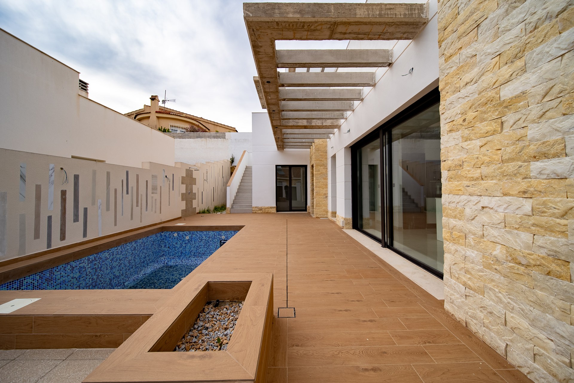 Resale - Villa -
Rojales