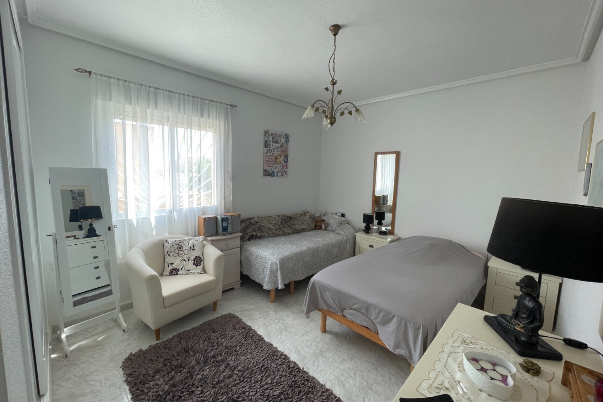 Resale - Villa -
Rojales