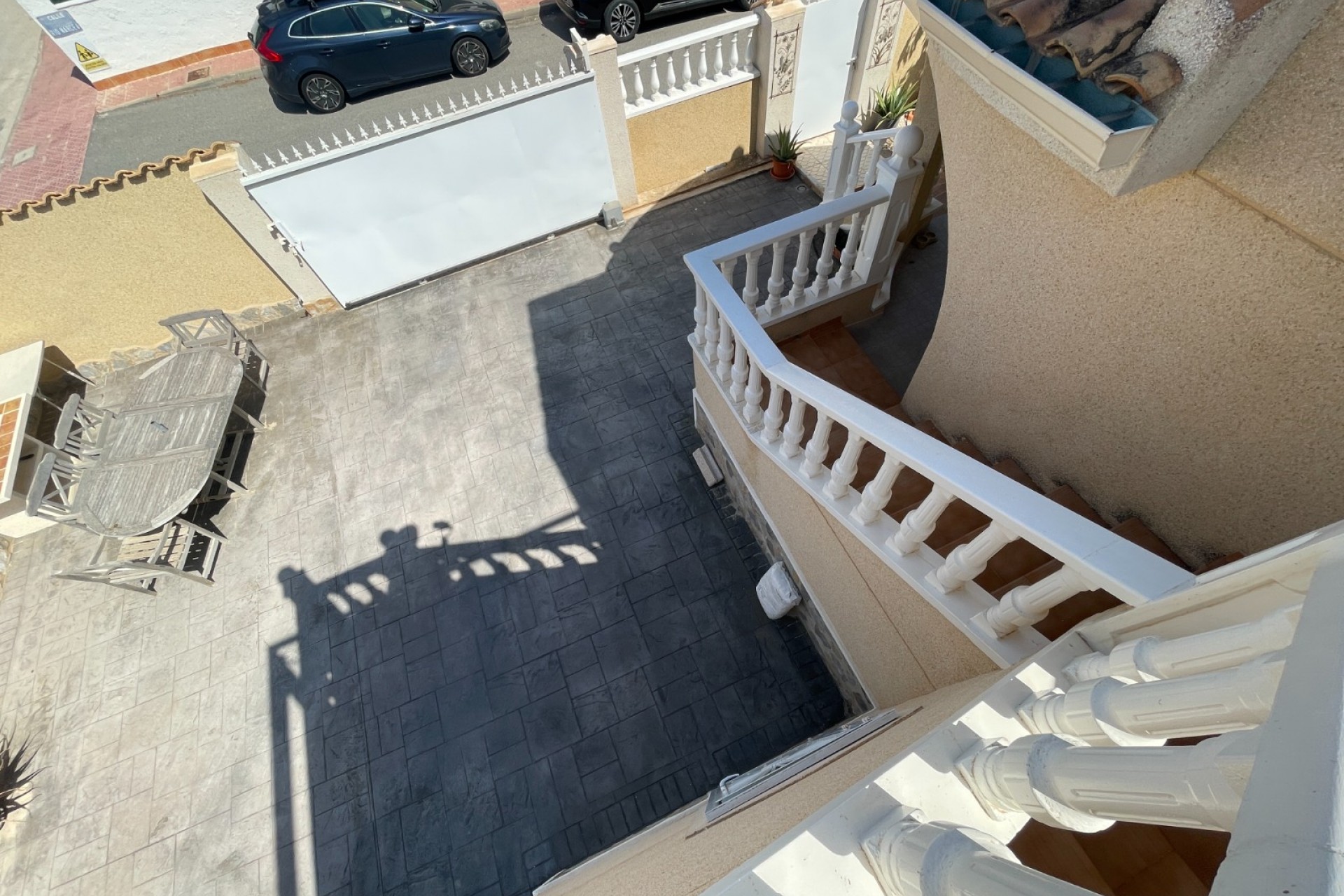 Resale - Villa -
Rojales