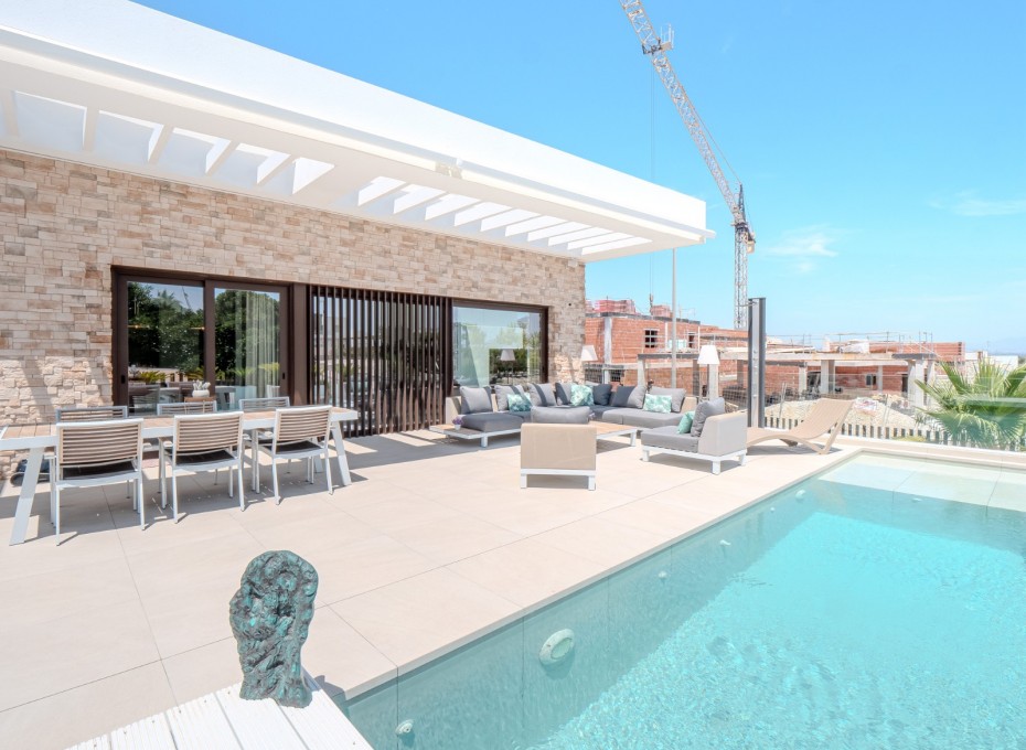 Resale - Villa -
Rojales