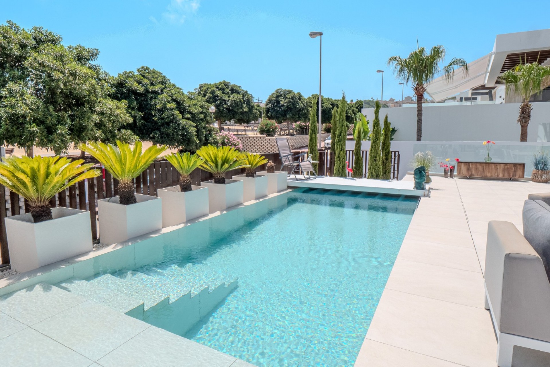 Resale - Villa -
Rojales