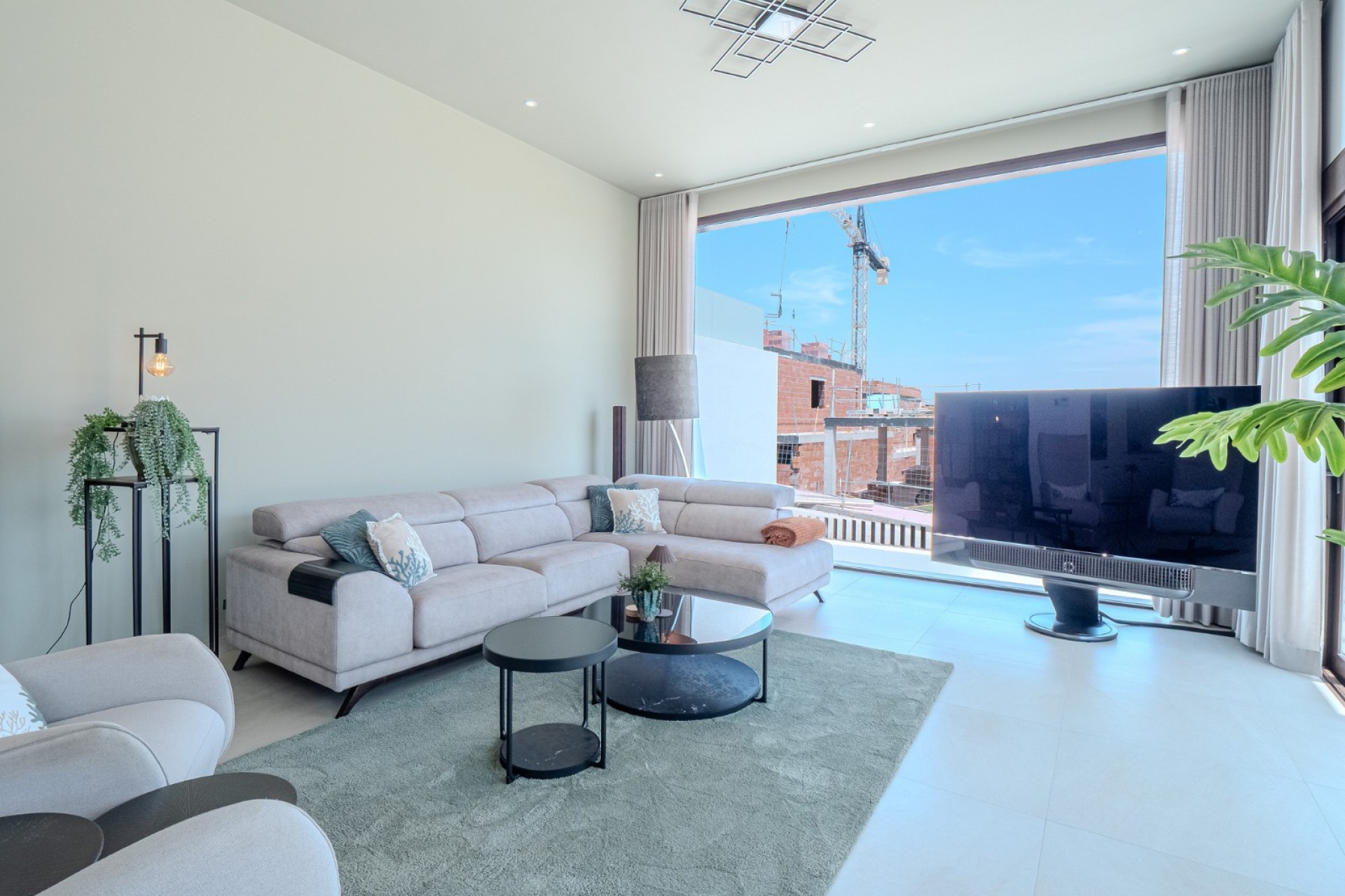 Resale - Villa -
Rojales