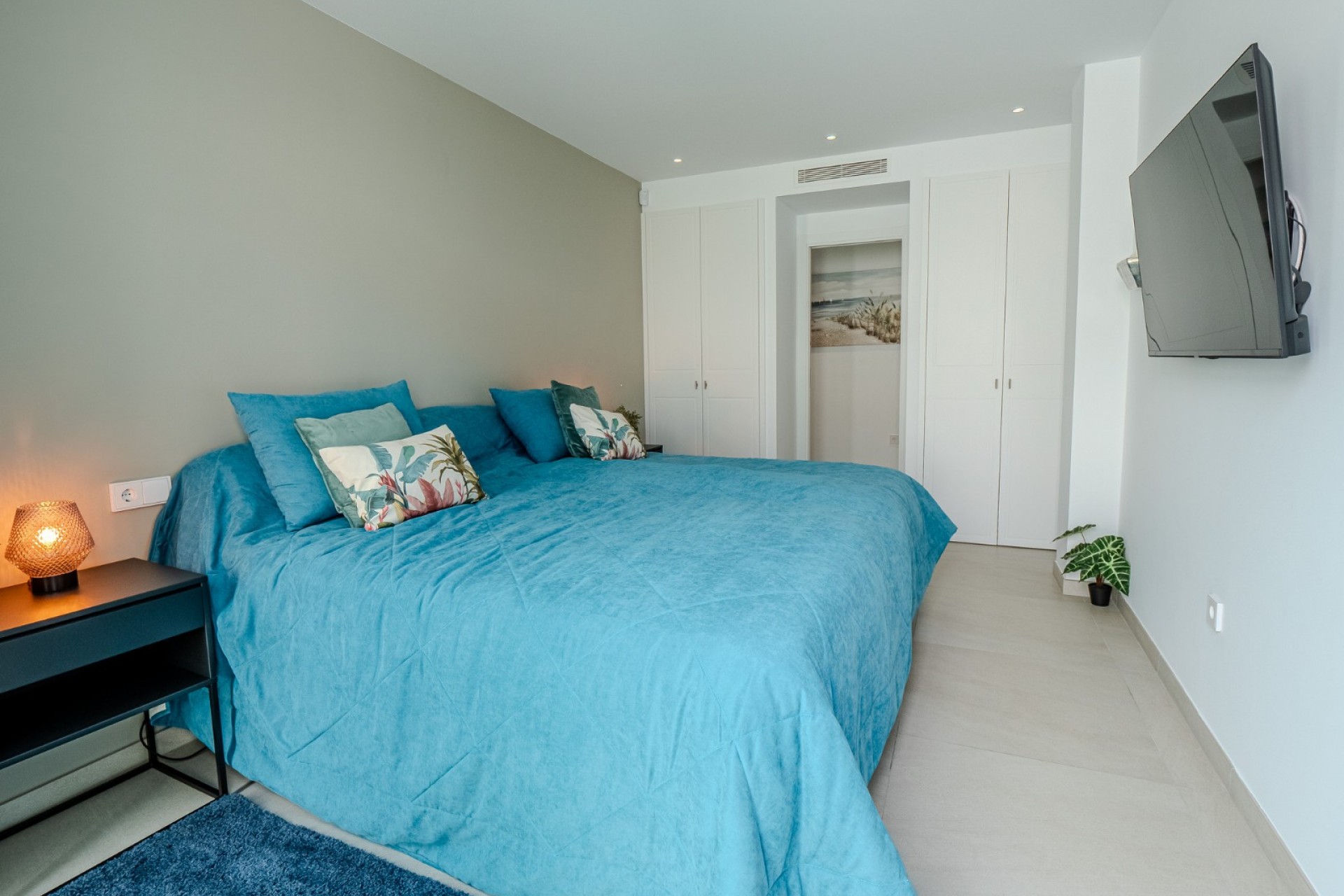 Resale - Villa -
Rojales
