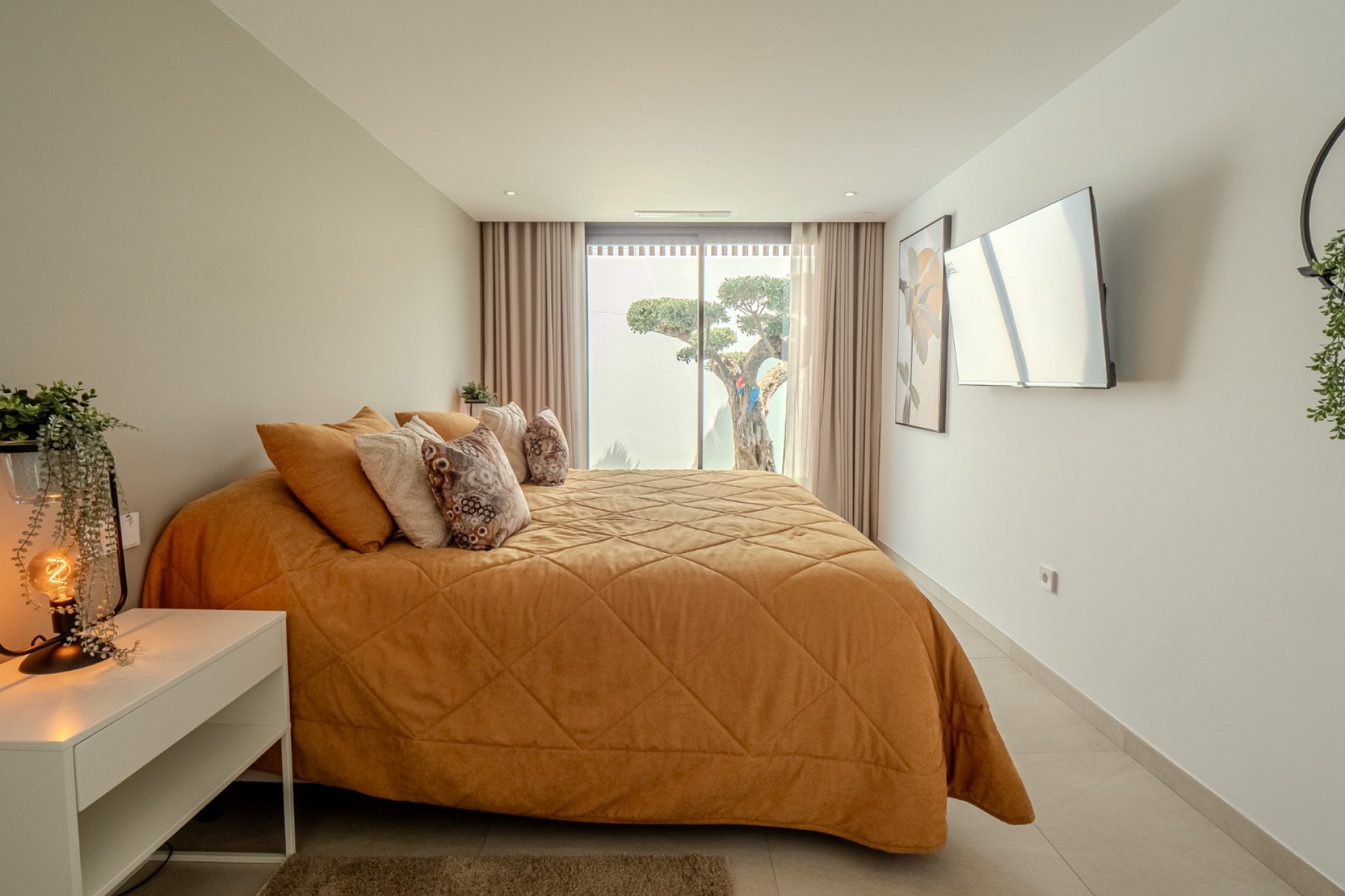 Resale - Villa -
Rojales