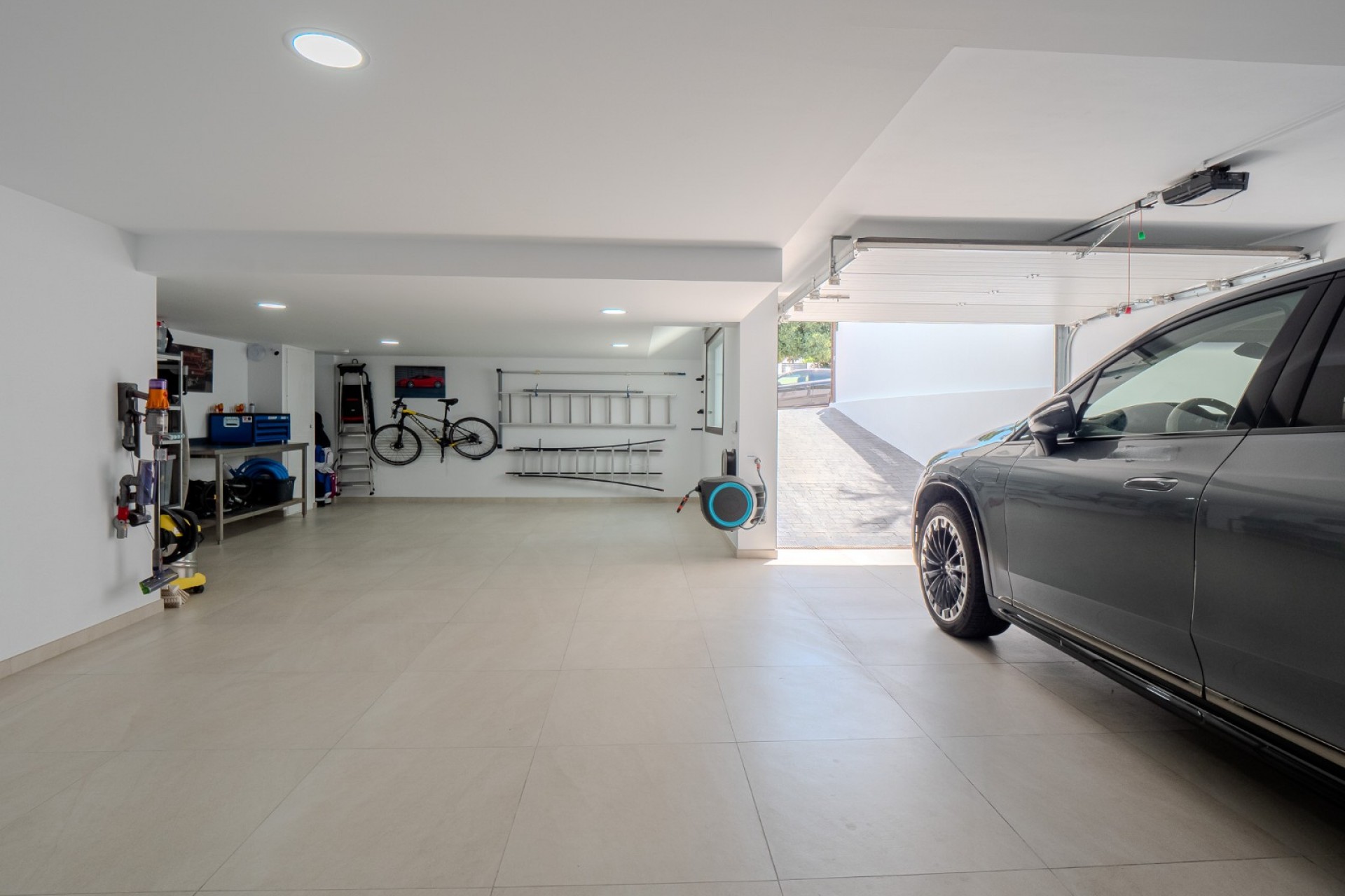 Resale - Villa -
Rojales