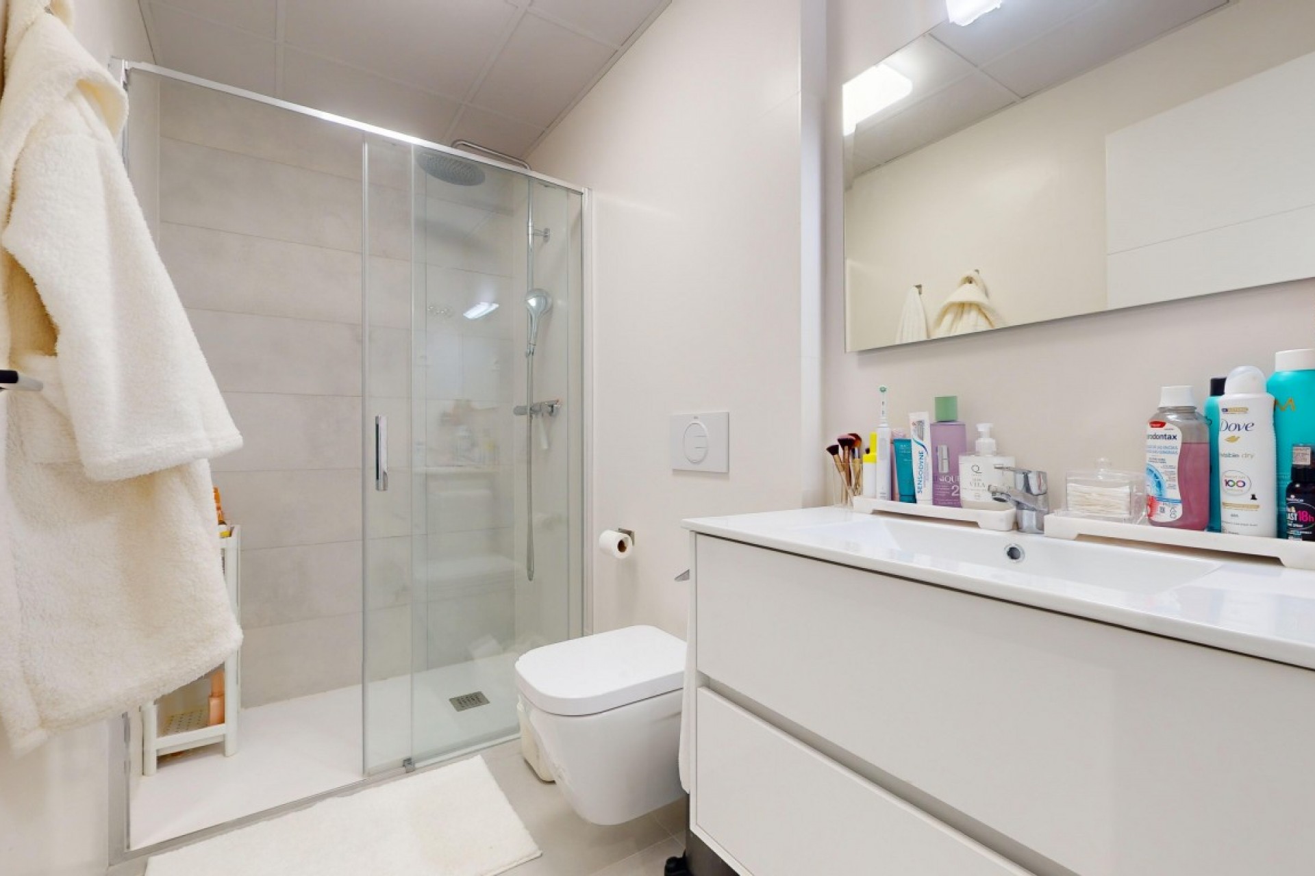 Resale - Villa -
Roldan