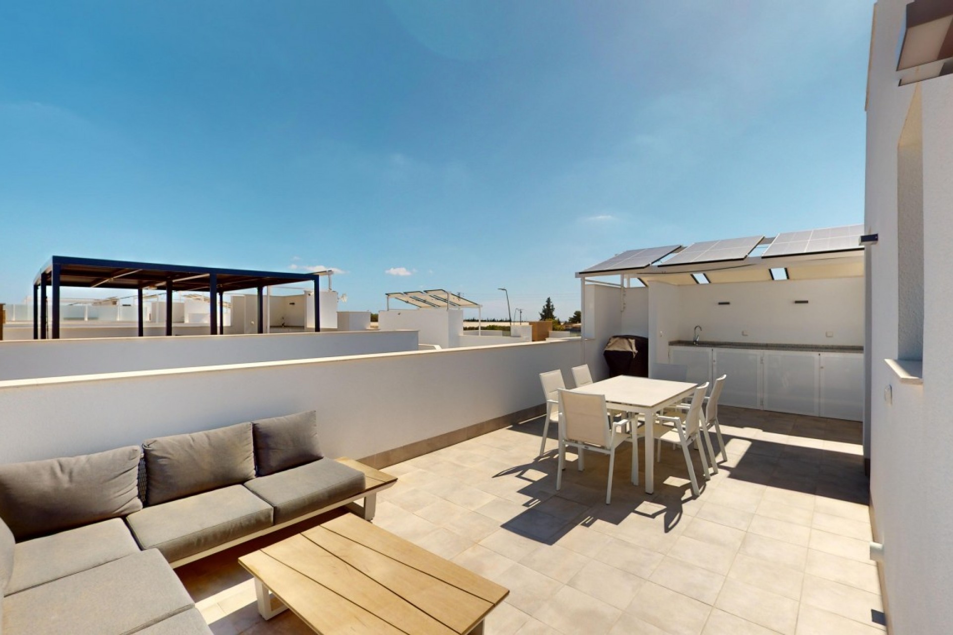 Resale - Villa -
Roldan