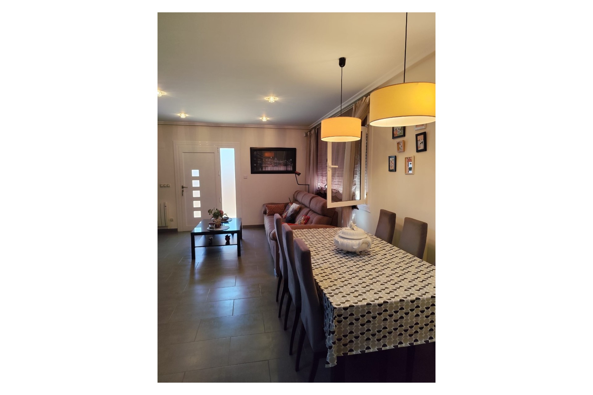 Resale - Villa -
San Fulgencio - La Marina