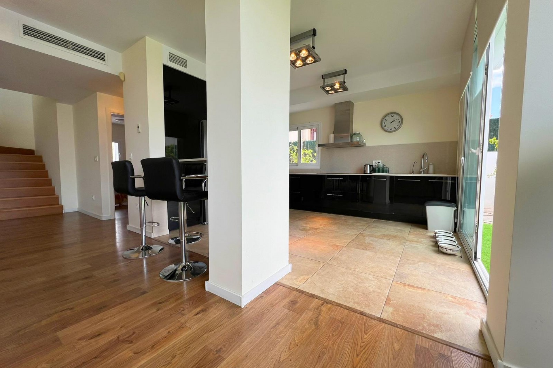 Resale - Villa -
San Fulgencio