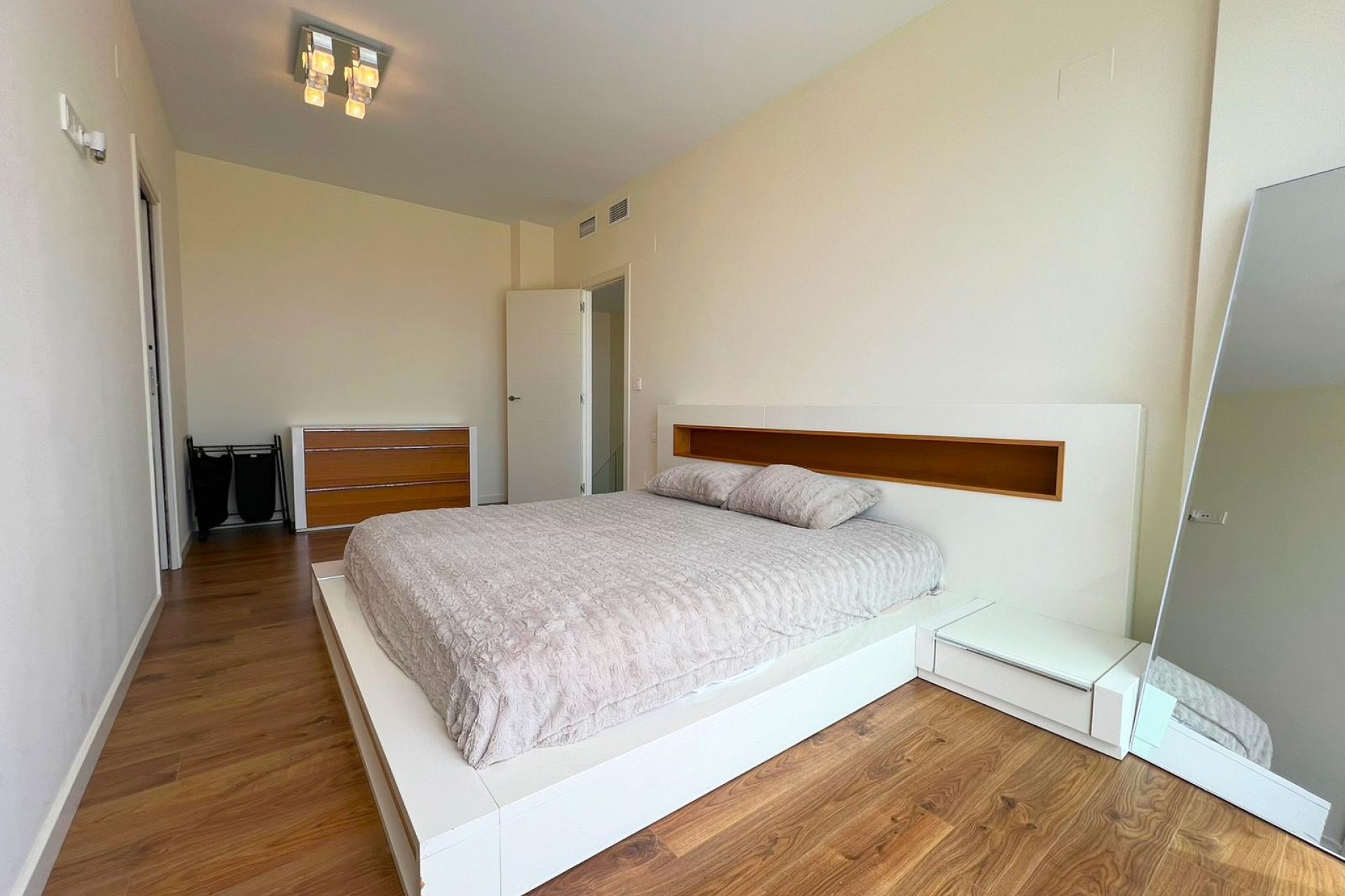 Resale - Villa -
San Fulgencio