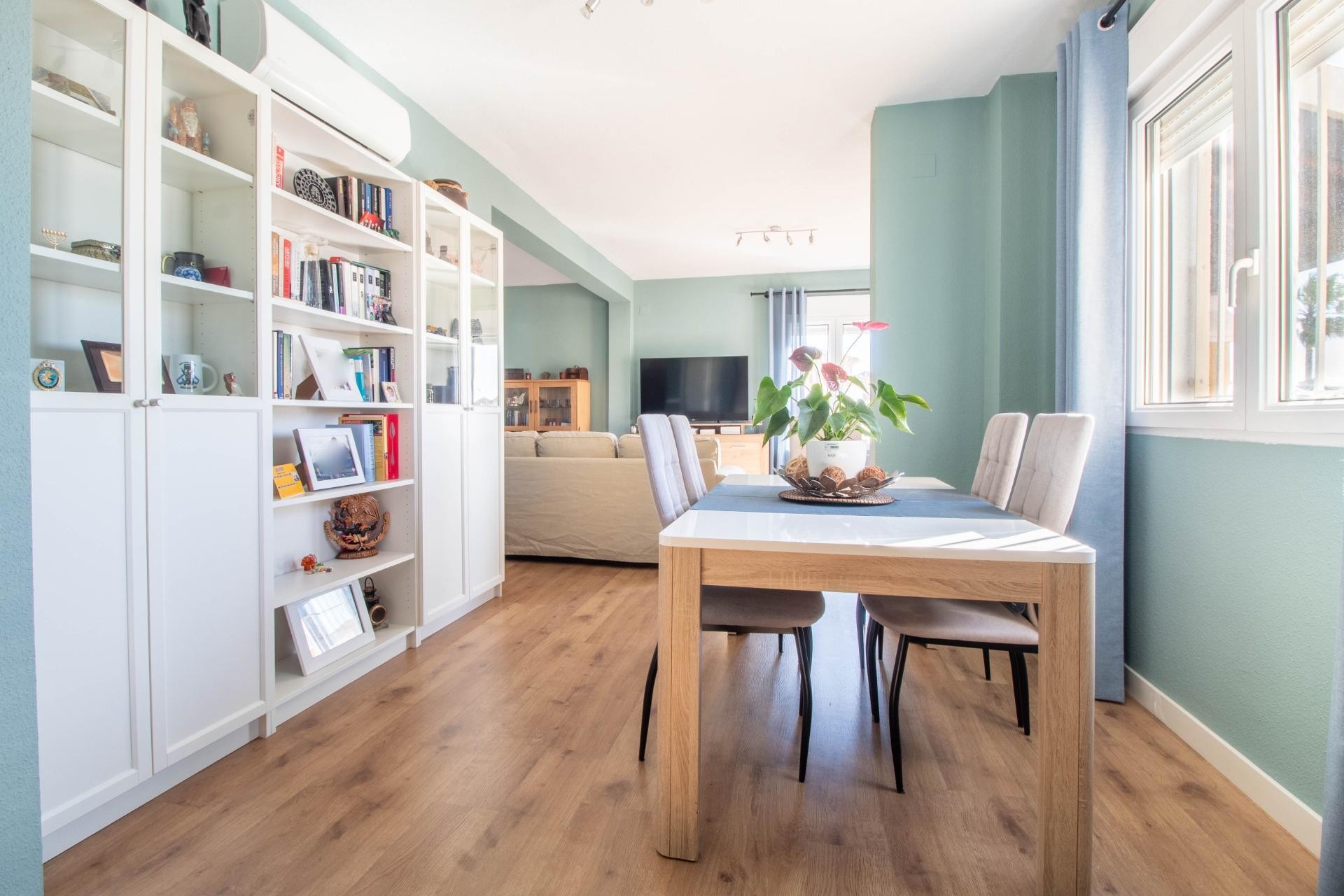 Resale - Villa -
San Miguel de Salinas - Blue Lagoon - El Galan