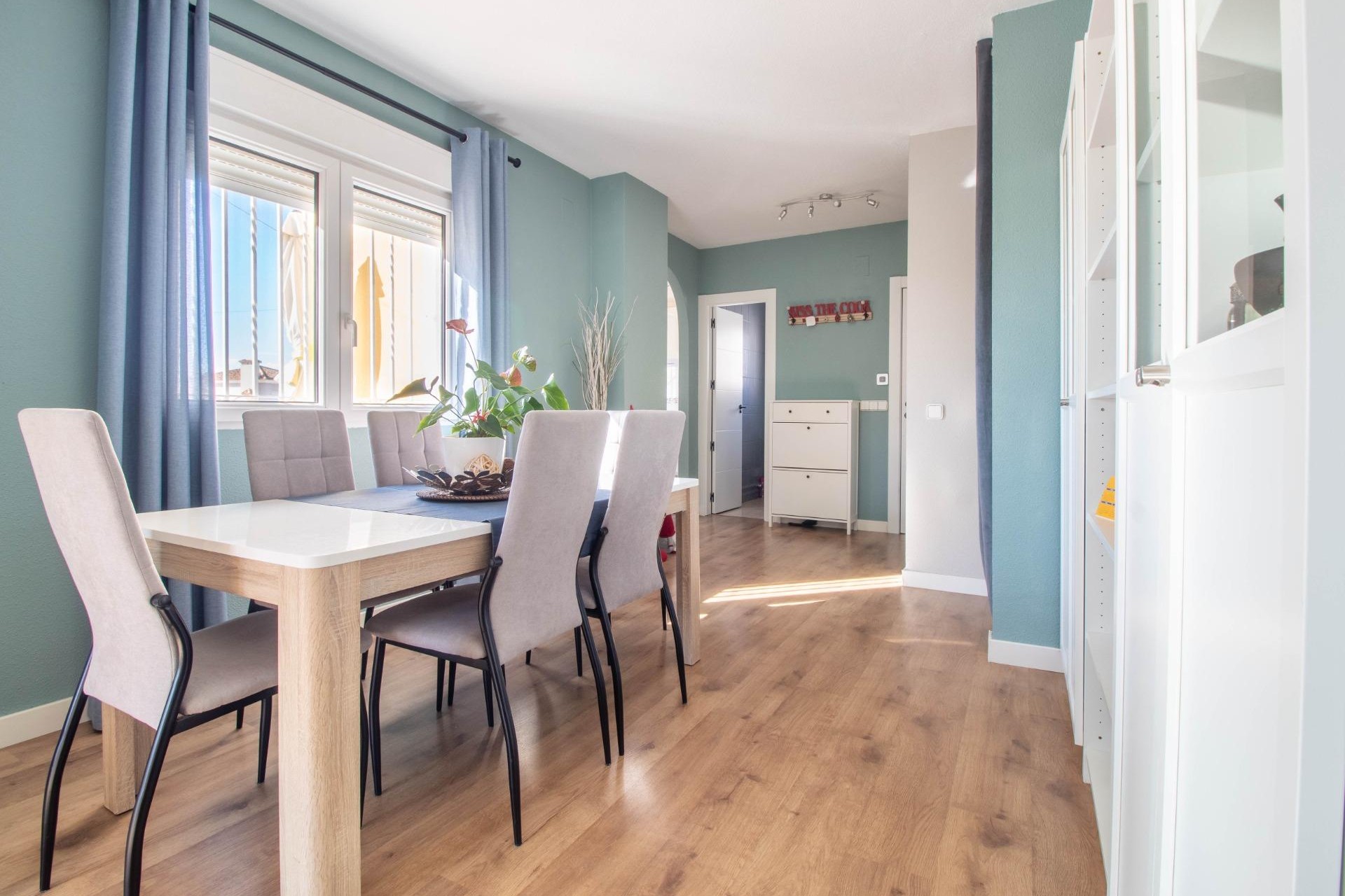 Resale - Villa -
San Miguel de Salinas - Blue Lagoon - El Galan