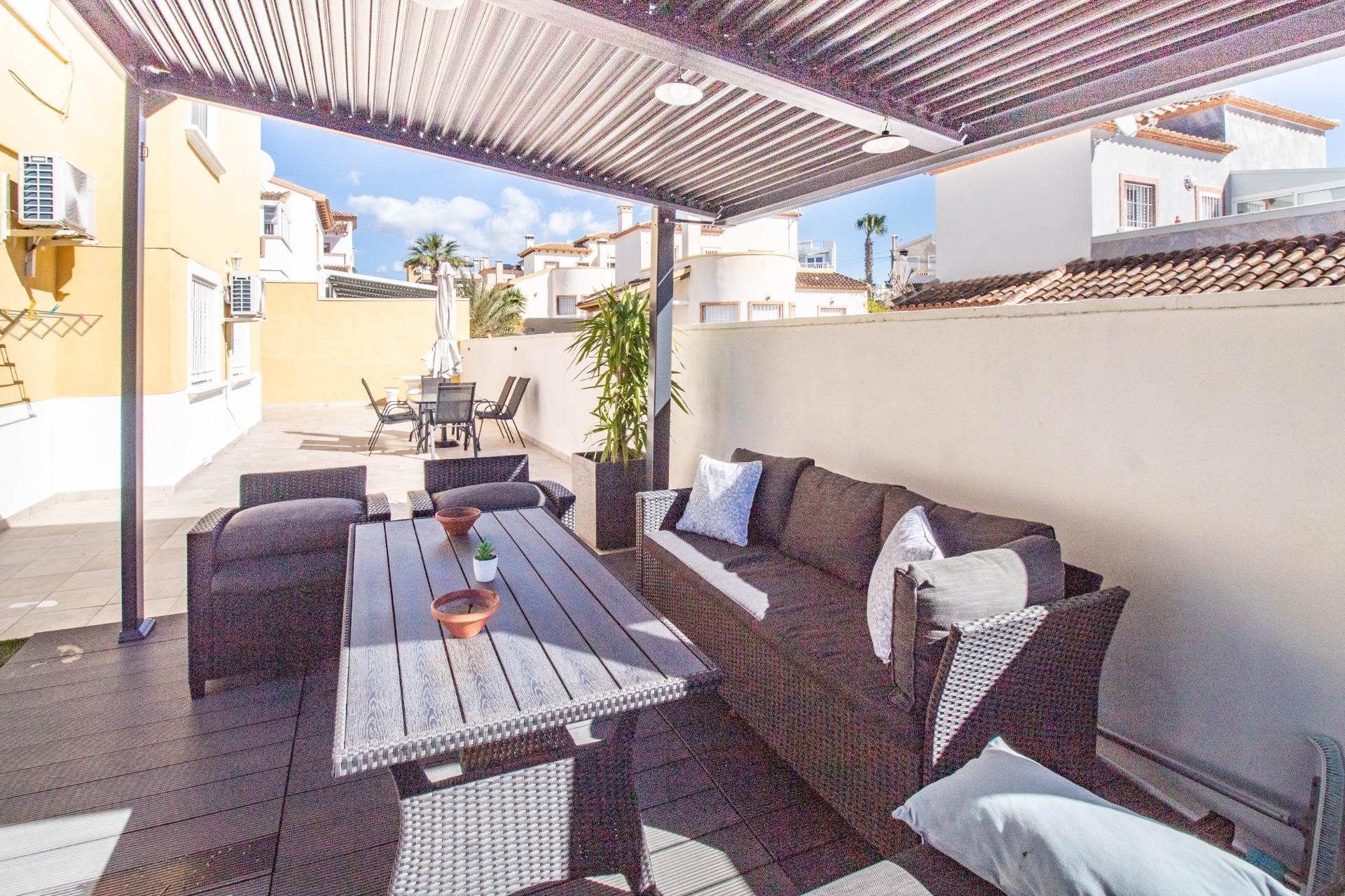 Resale - Villa -
San Miguel de Salinas - Blue Lagoon - El Galan