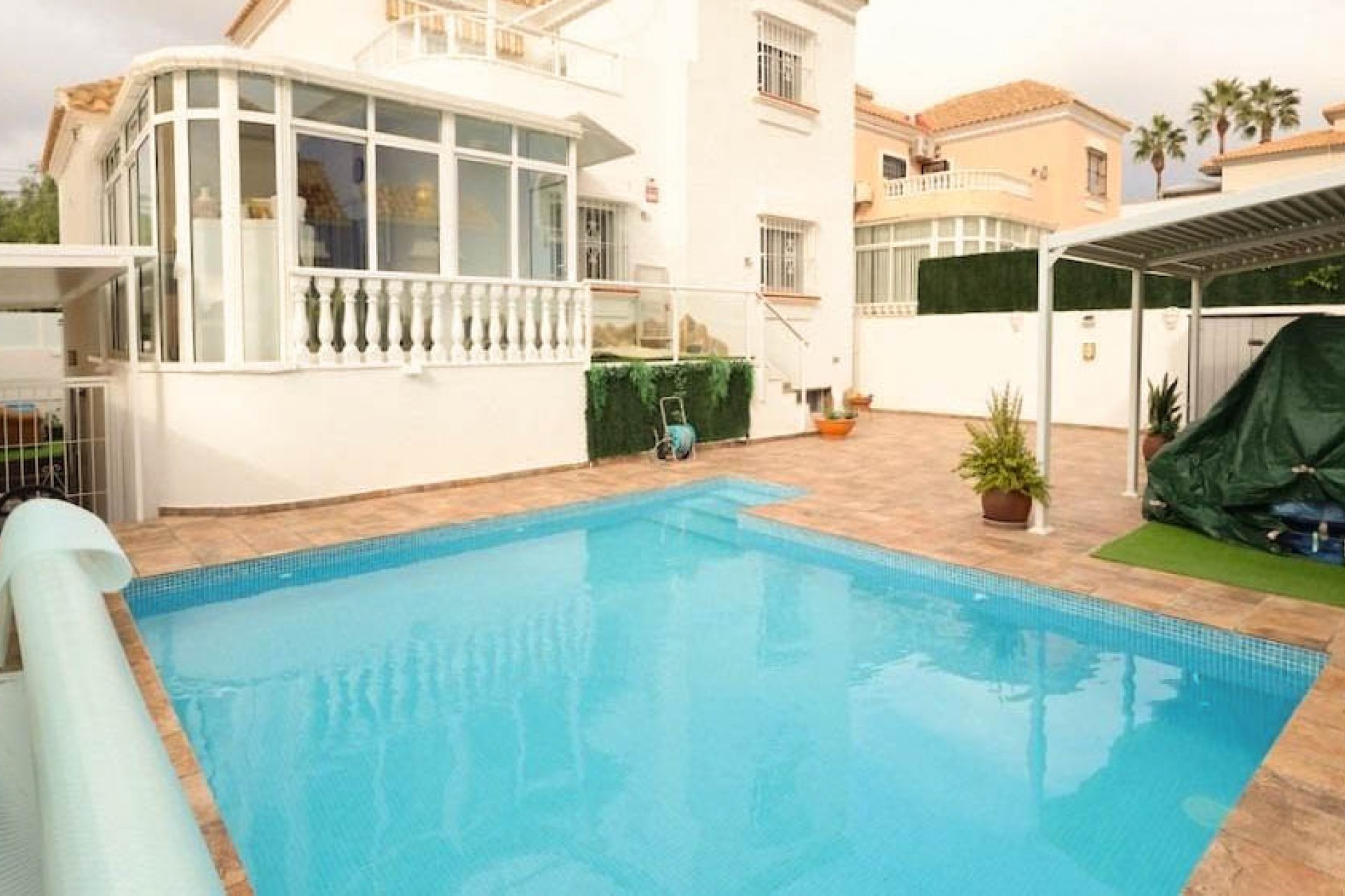 Resale - Villa -
San Miguel de Salinas - BLUE LAGOON