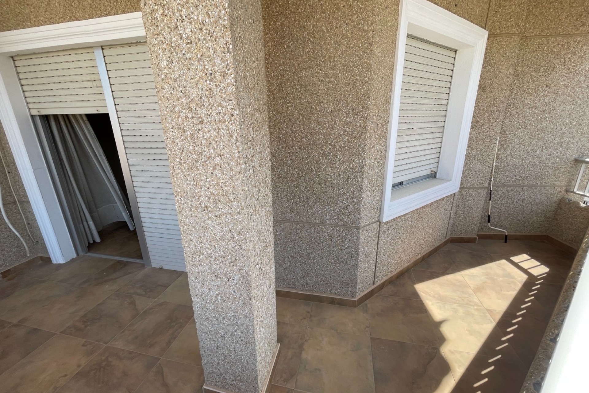 Resale - Villa -
San Miguel de Salinas - Pueblo