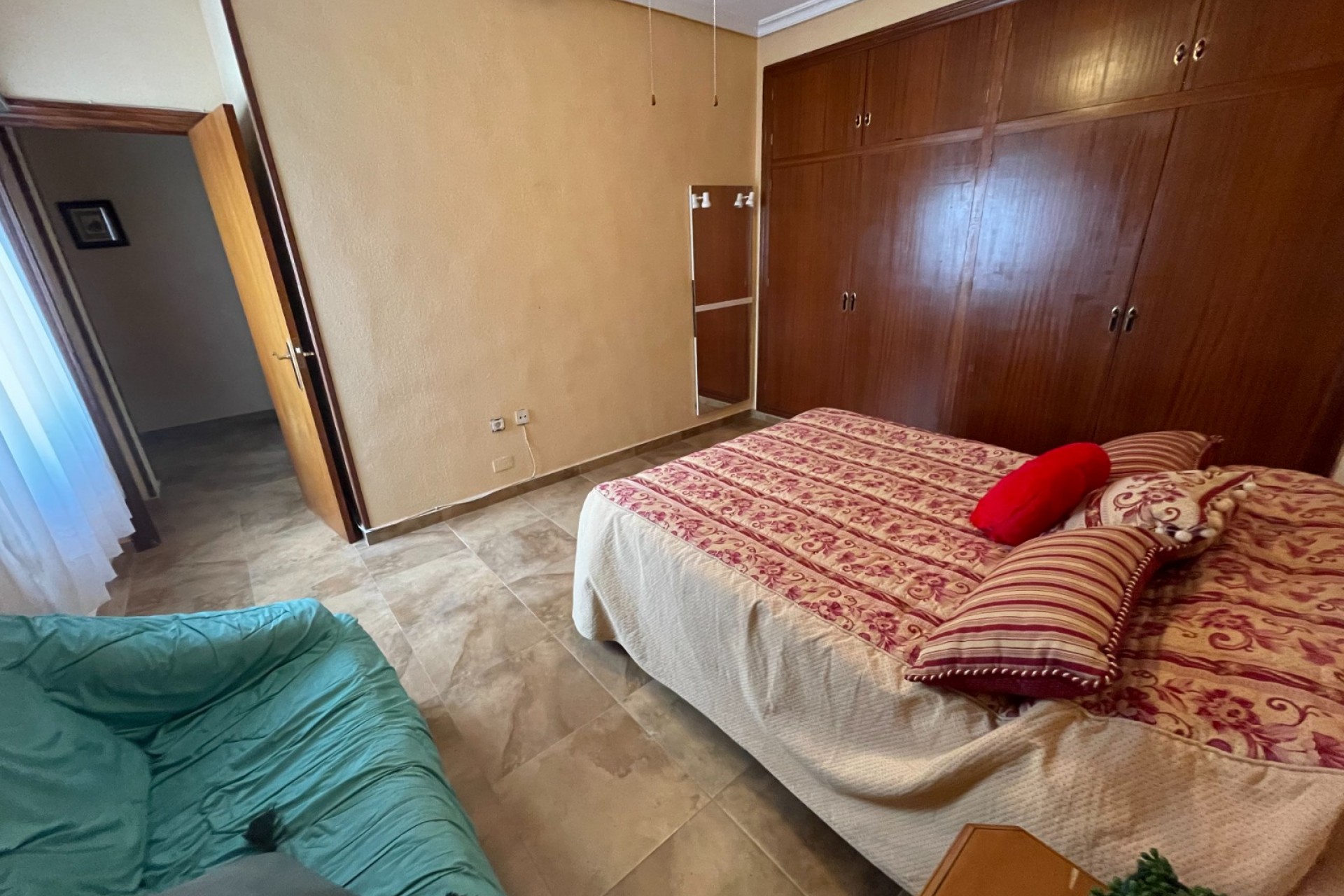 Resale - Villa -
San Miguel de Salinas - Pueblo