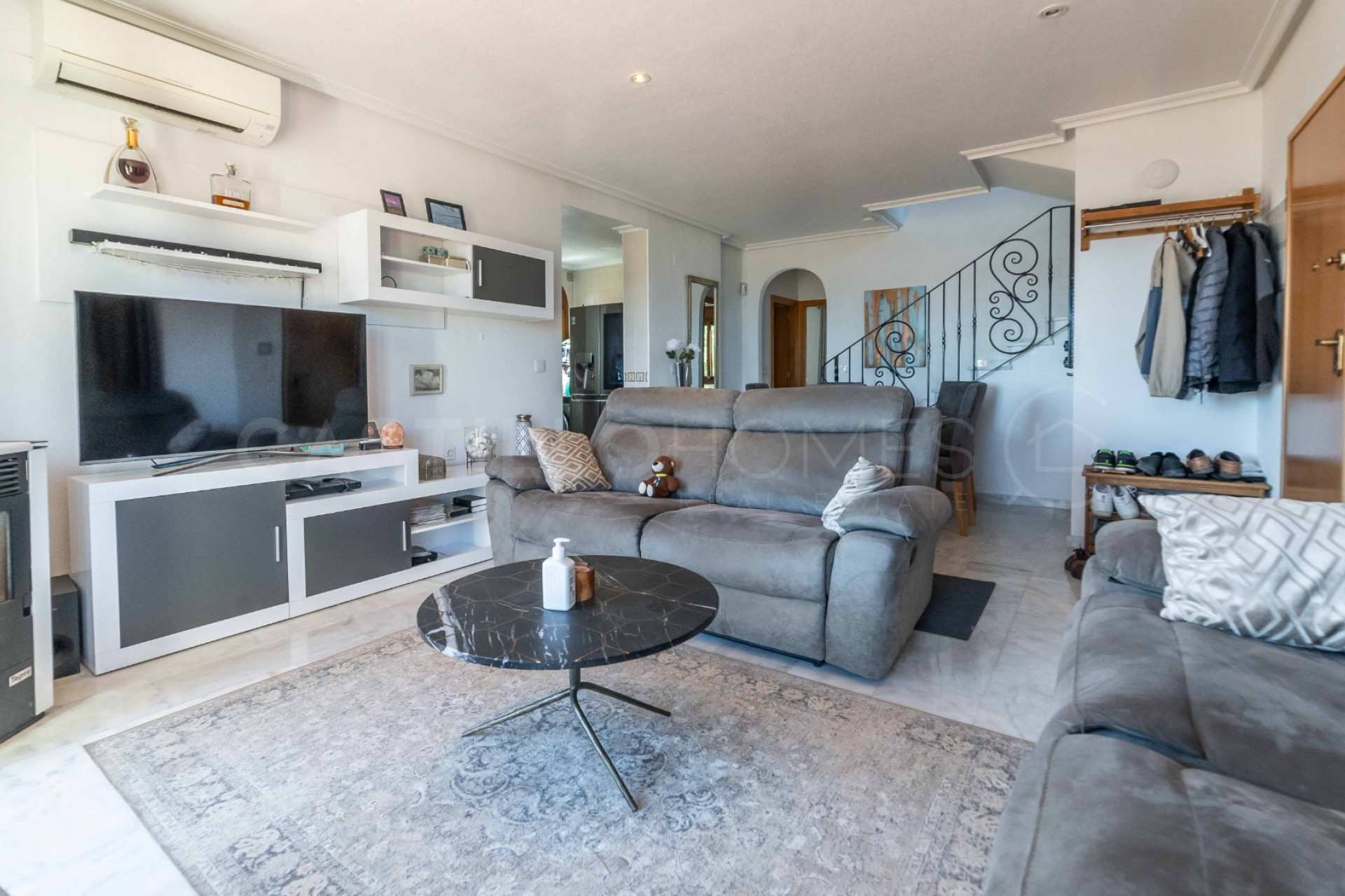 Resale - Villa -
San Miguel de Salinas