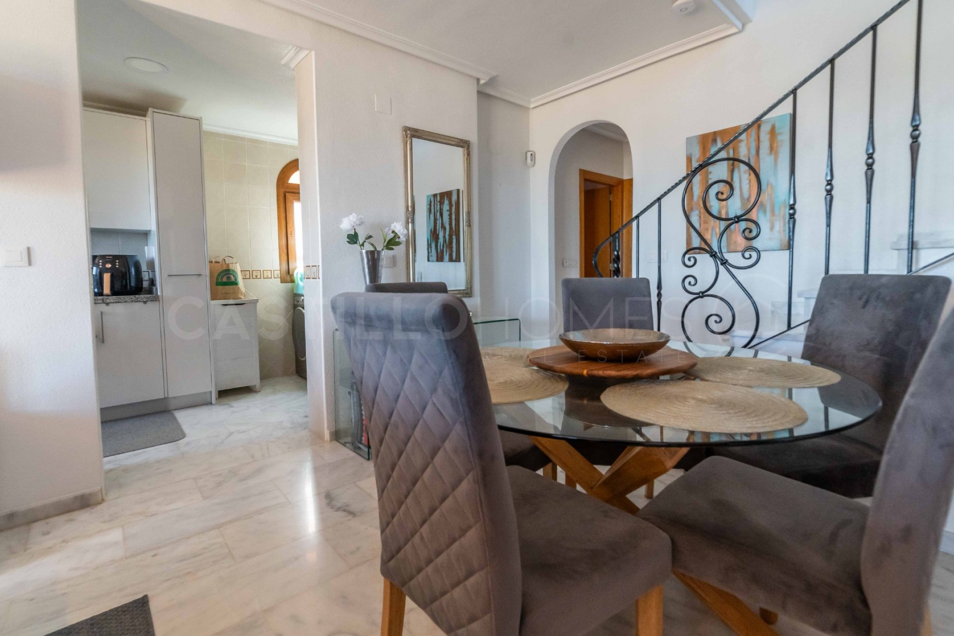 Resale - Villa -
San Miguel de Salinas