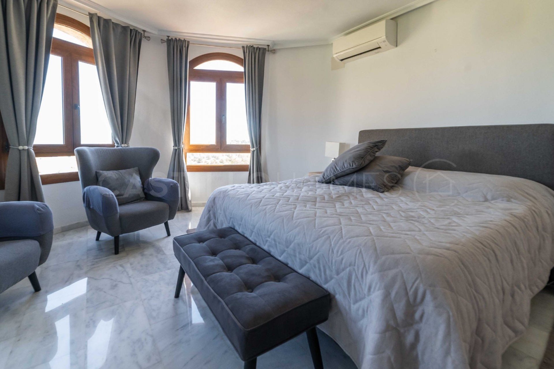 Resale - Villa -
San Miguel de Salinas